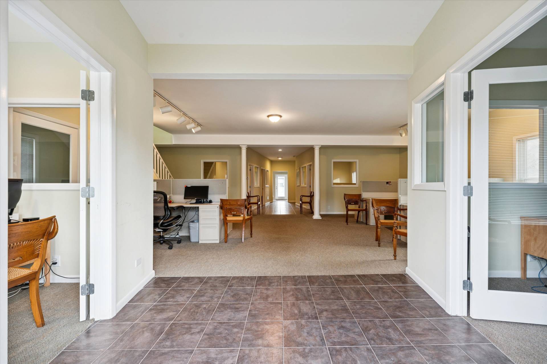 #4 photo, 28  Cameron Street, Southampton , NY 11968