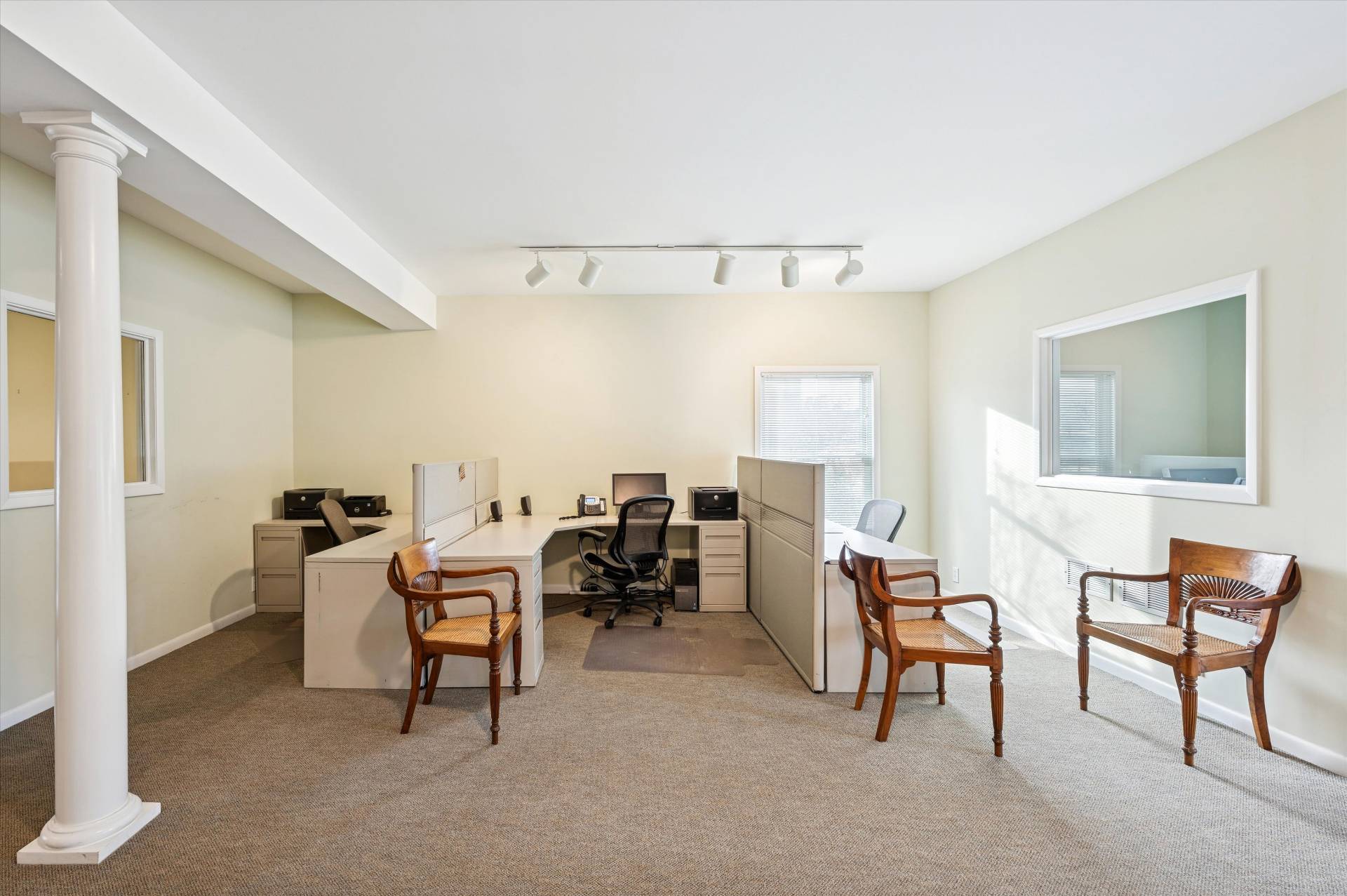 #9 photo, 28  Cameron Street, Southampton , NY 11968