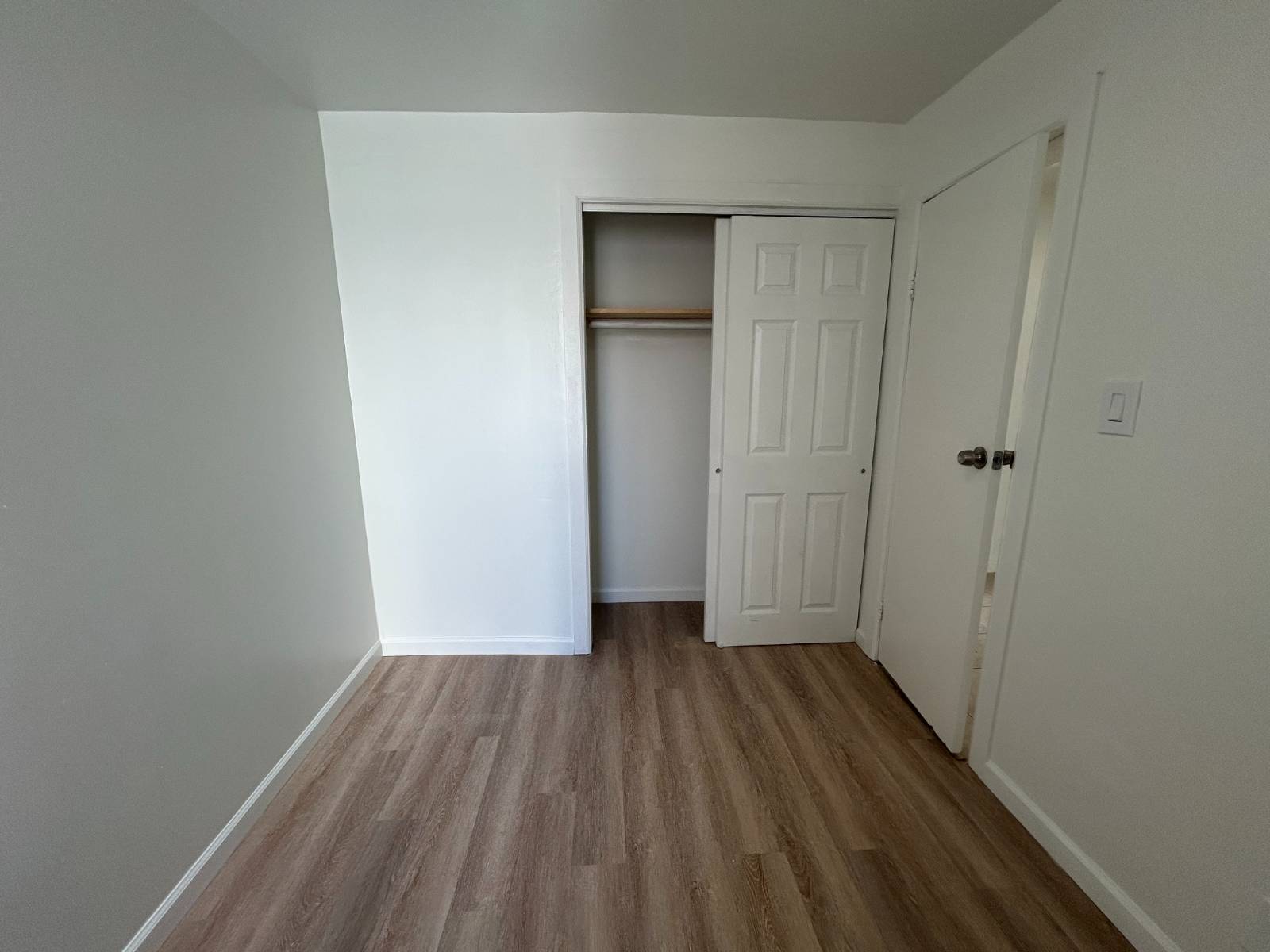 #4 photo, 681 Rhinelander Ave, #2, Van Nest , NY 10462