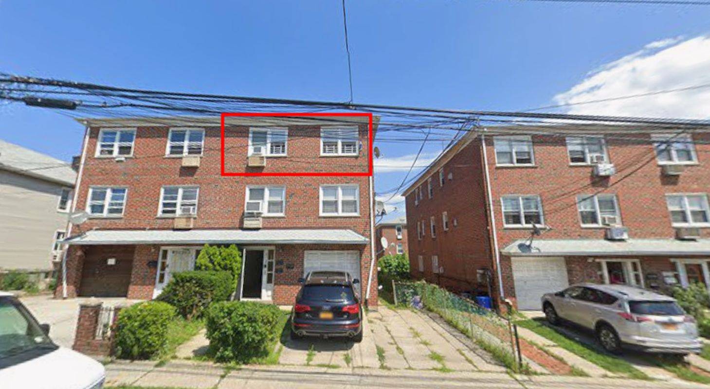 #1 photo, 45-33  160th Street, #3 Top Third Floor, East Flushing , NY 11358