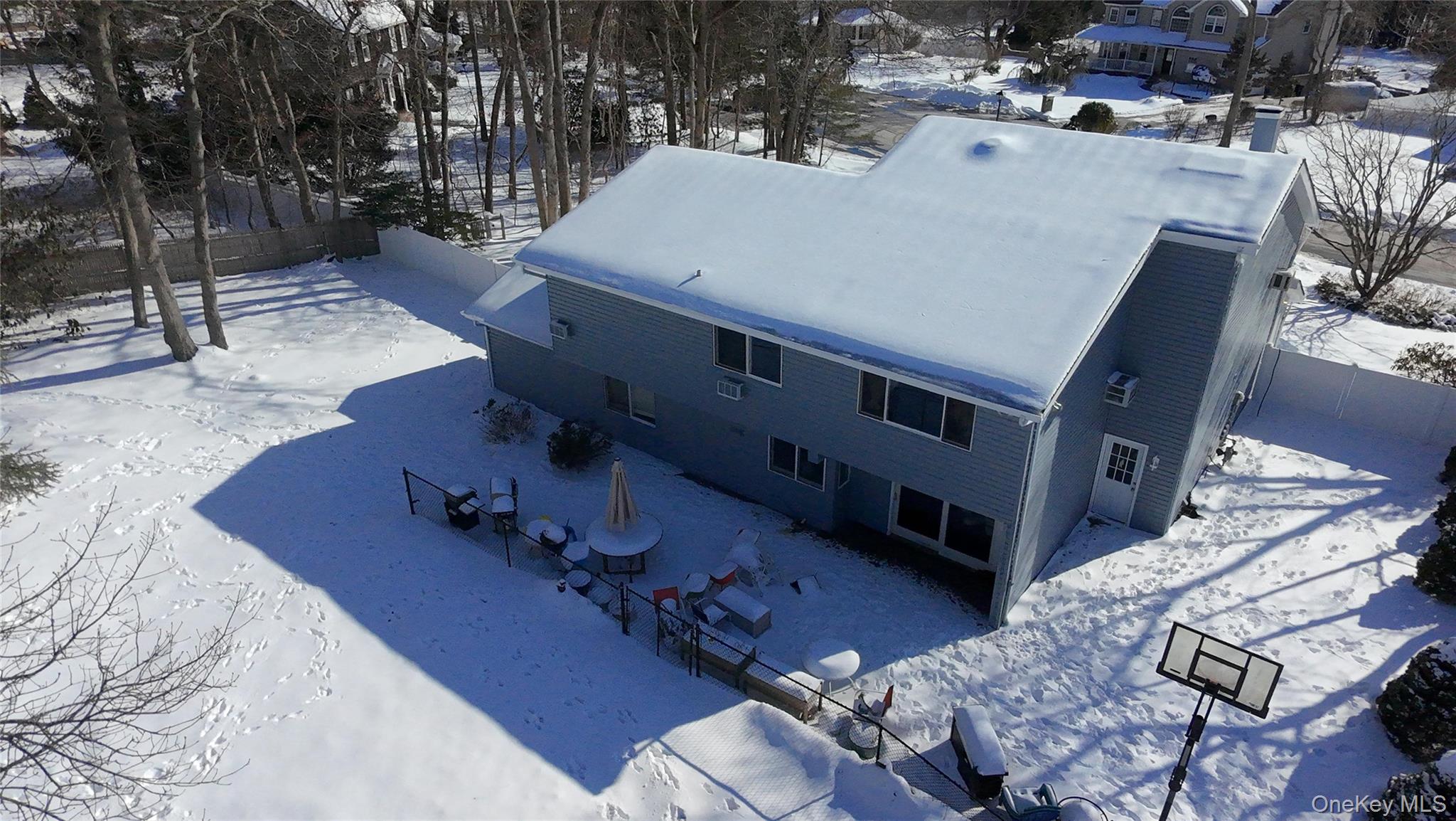 #11 photo, 19 Nixon Street, Farmingville , NY 11738