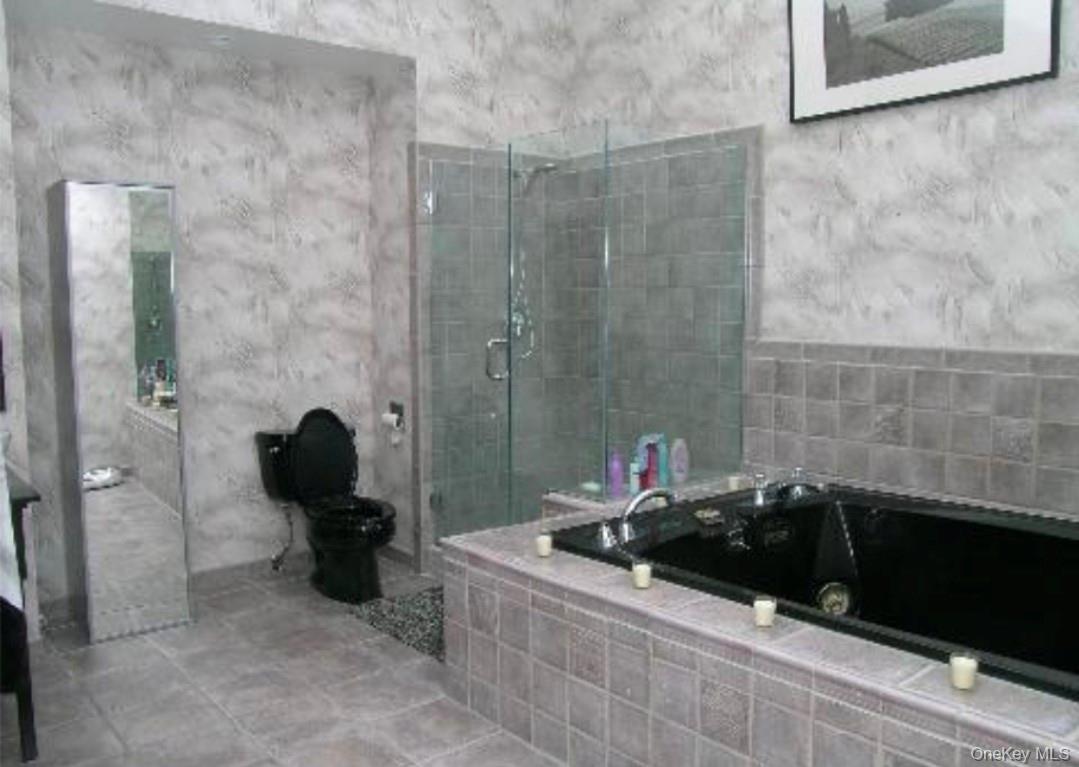 #17 photo, 19 Nixon Street, Farmingville , NY 11738