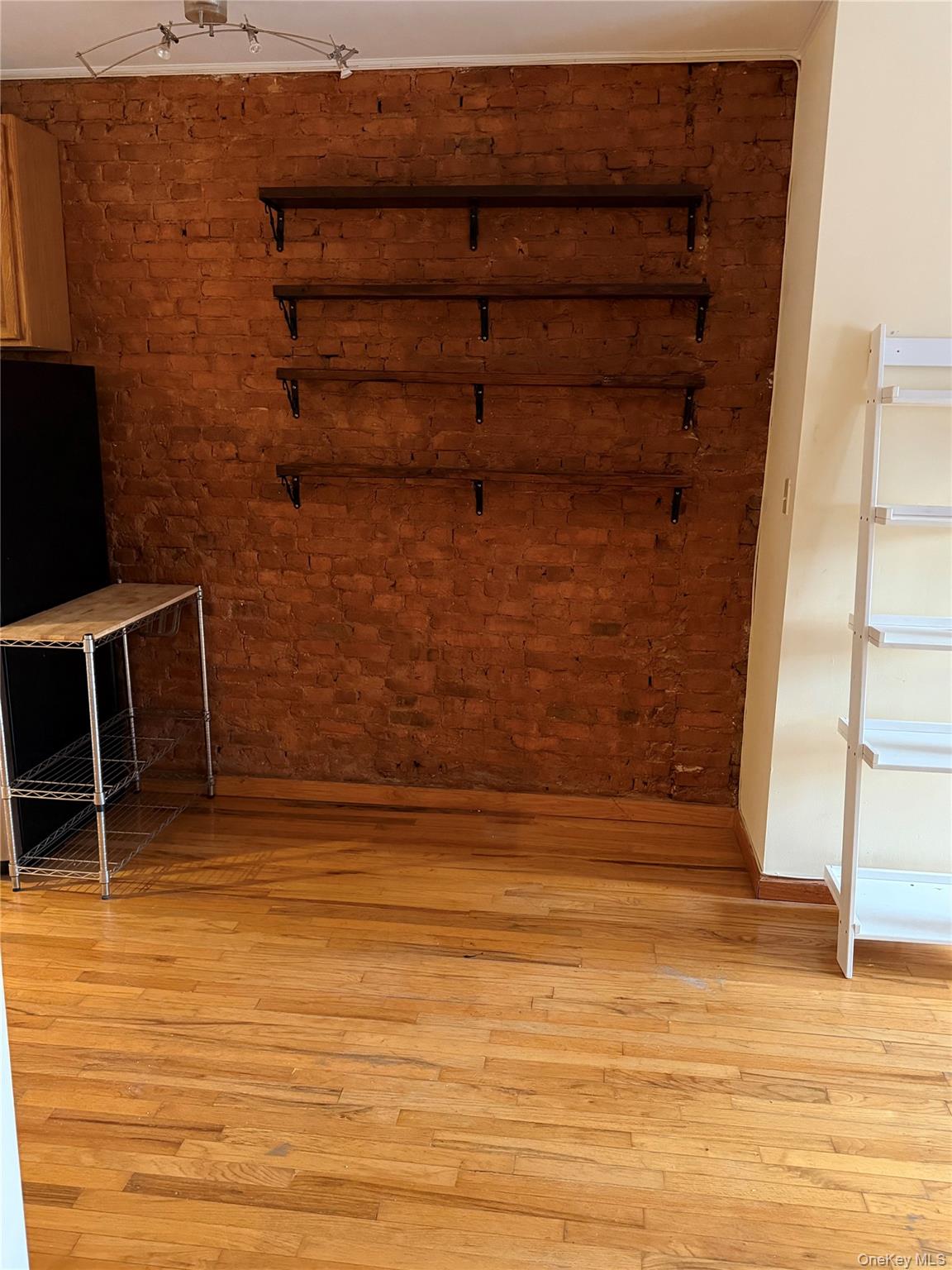 #3 photo, 421 E 119th Street, New York (Manhattan) , NY 10035