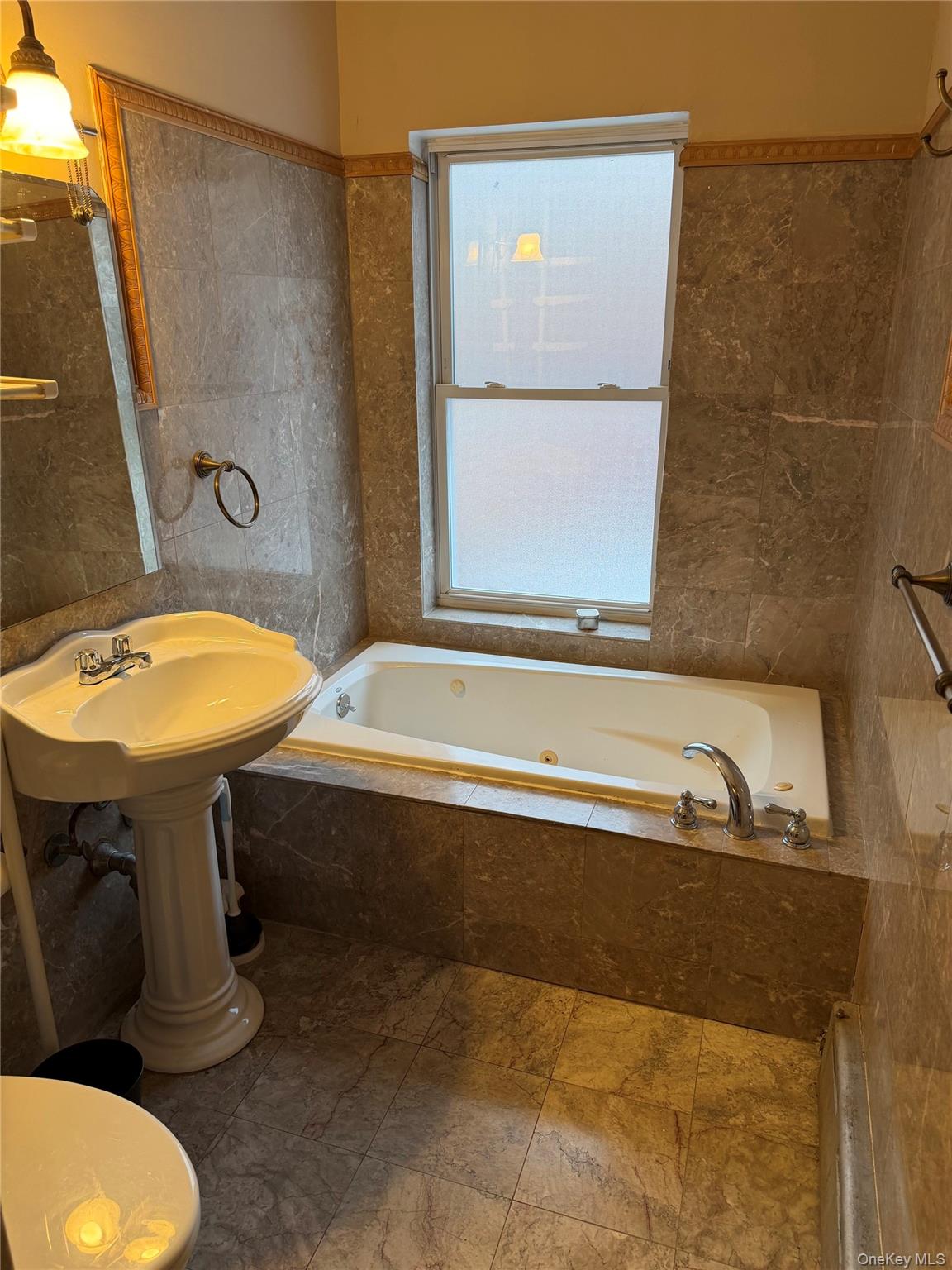 #4 photo, 421 E 119th Street, New York (Manhattan) , NY 10035