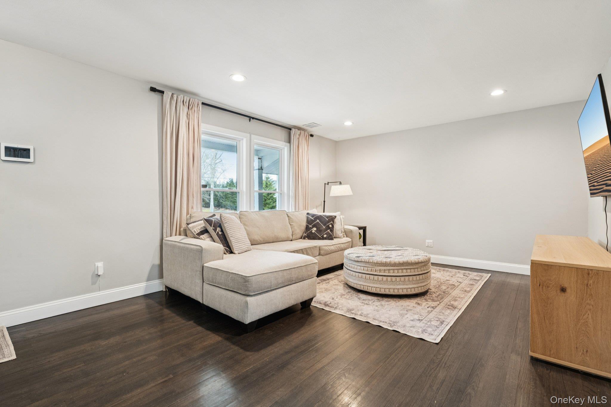 #4 photo, 65 Beachfern Road, Center Moriches , NY 11934