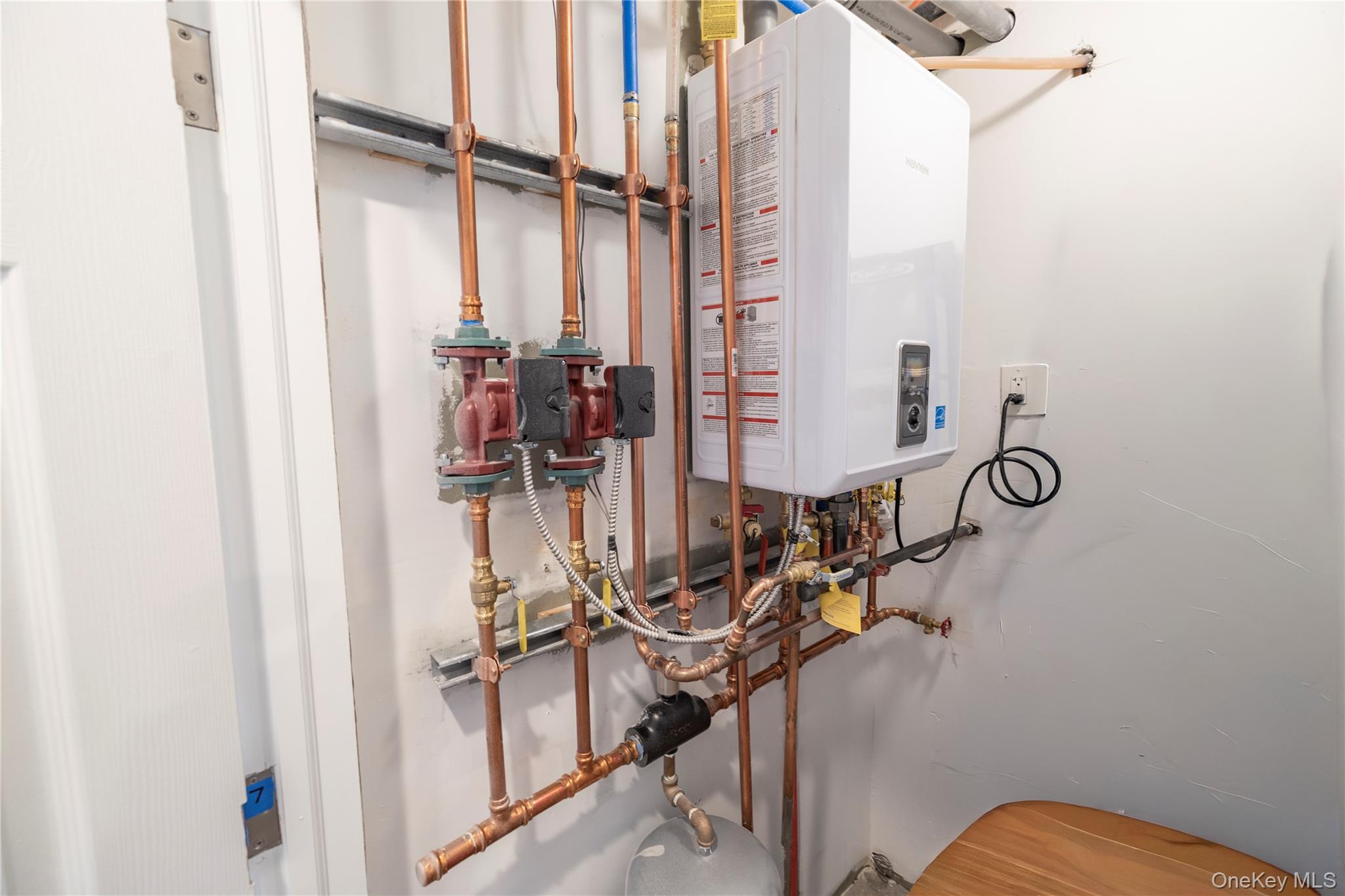 #15 photo, 2962 Grand Avenue, Baldwin , NY 11510