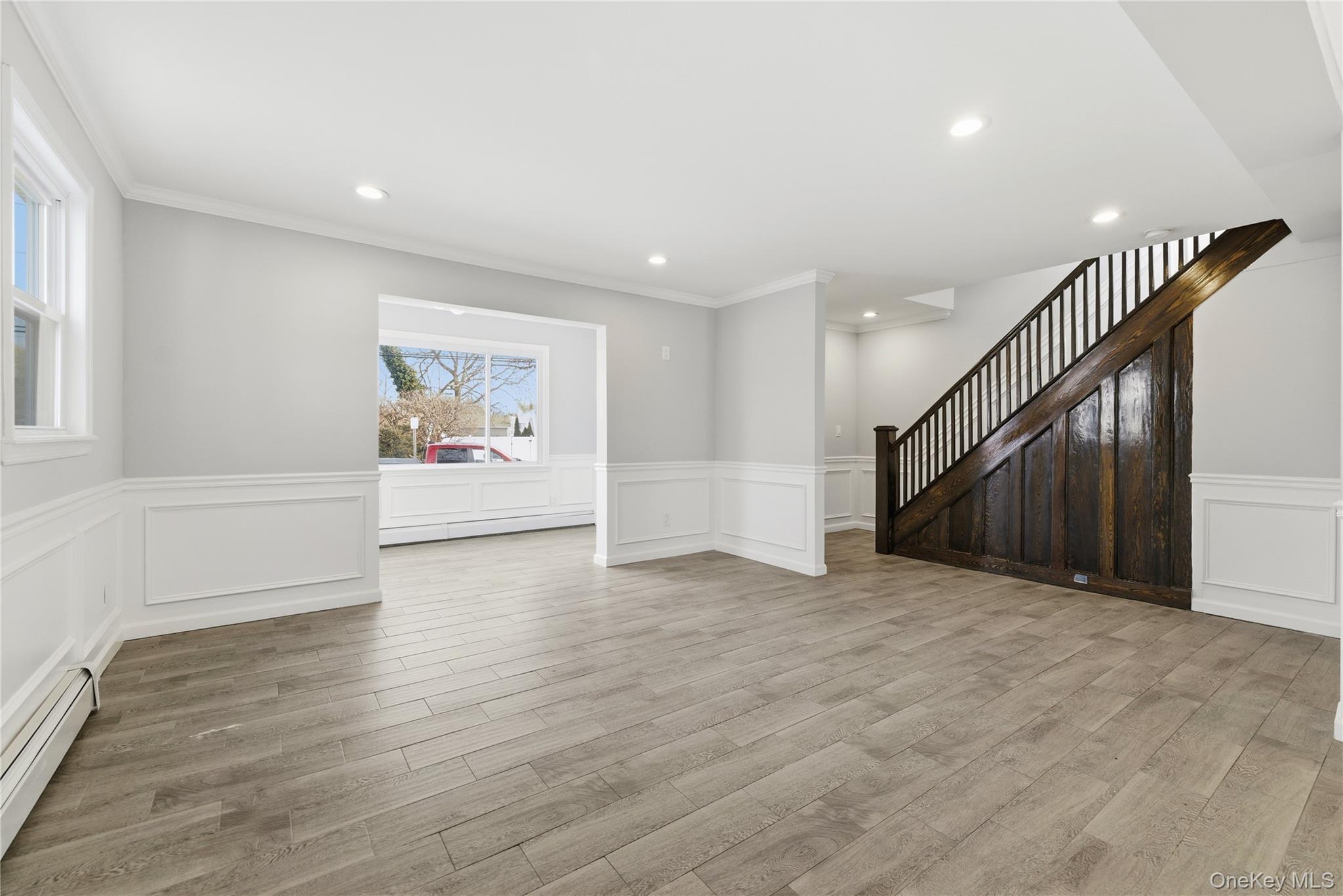 #4 photo, 2962 Grand Avenue, Baldwin , NY 11510