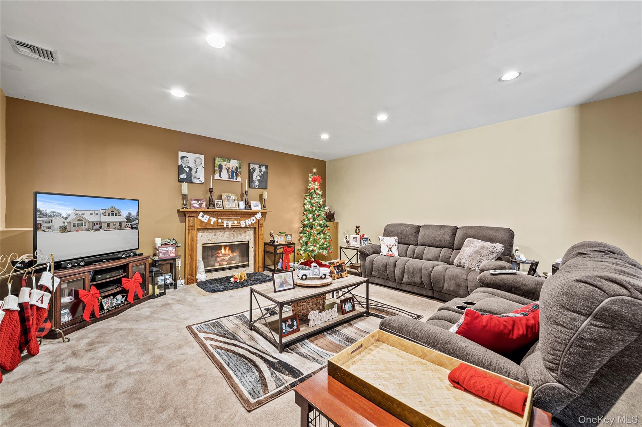 #18 photo, 3 Crystal Brook Court, מחוז סאפוק Islip , NY 11751