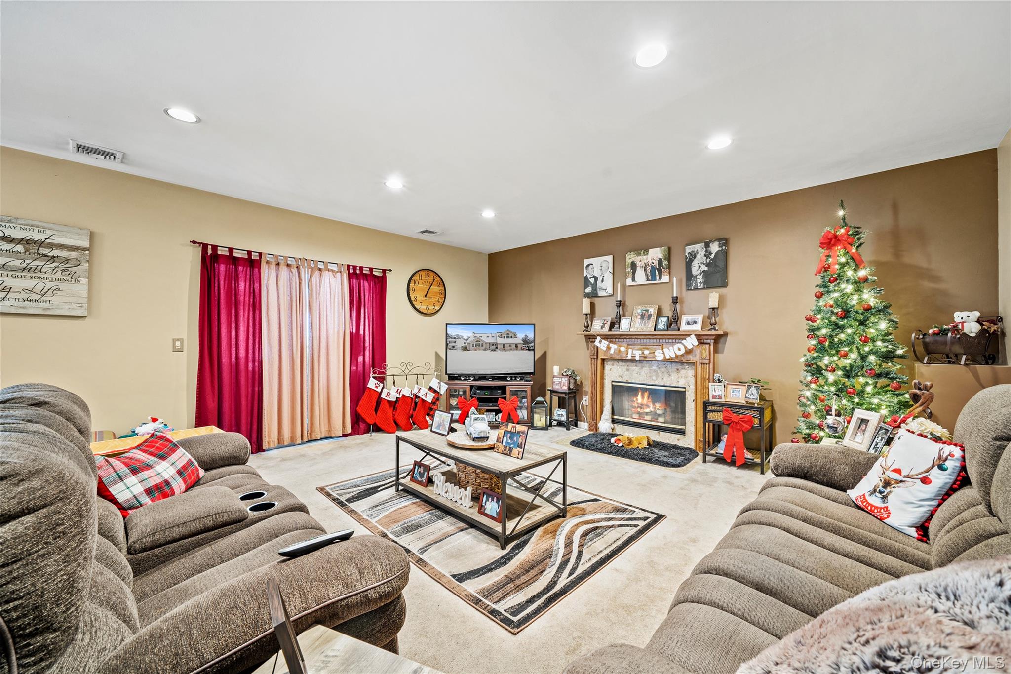 #19 photo, 3 Crystal Brook Court, מחוז סאפוק Islip , NY 11751