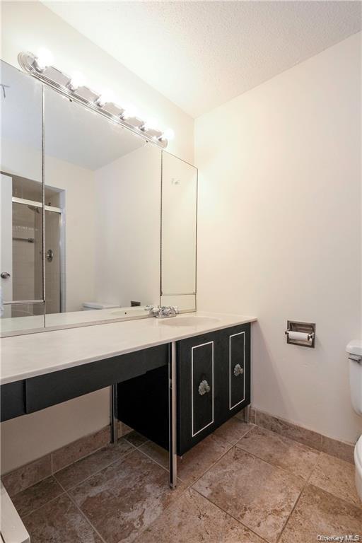 #11 photo, 400 High Point, Hartsdale , NY 10530