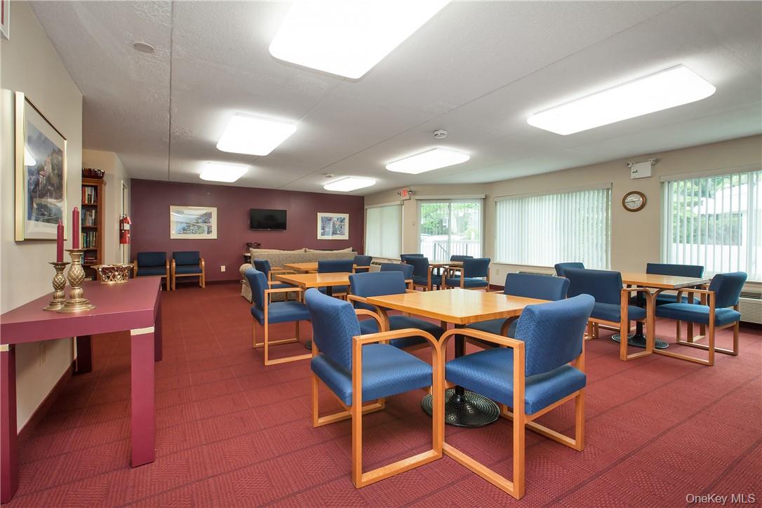 #16 photo, 400 High Point, Hartsdale , NY 10530