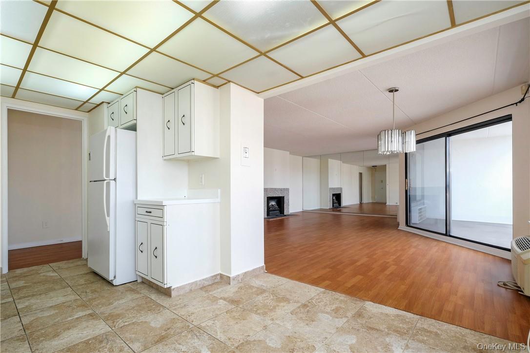 #7 photo, 400 High Point, Hartsdale , NY 10530