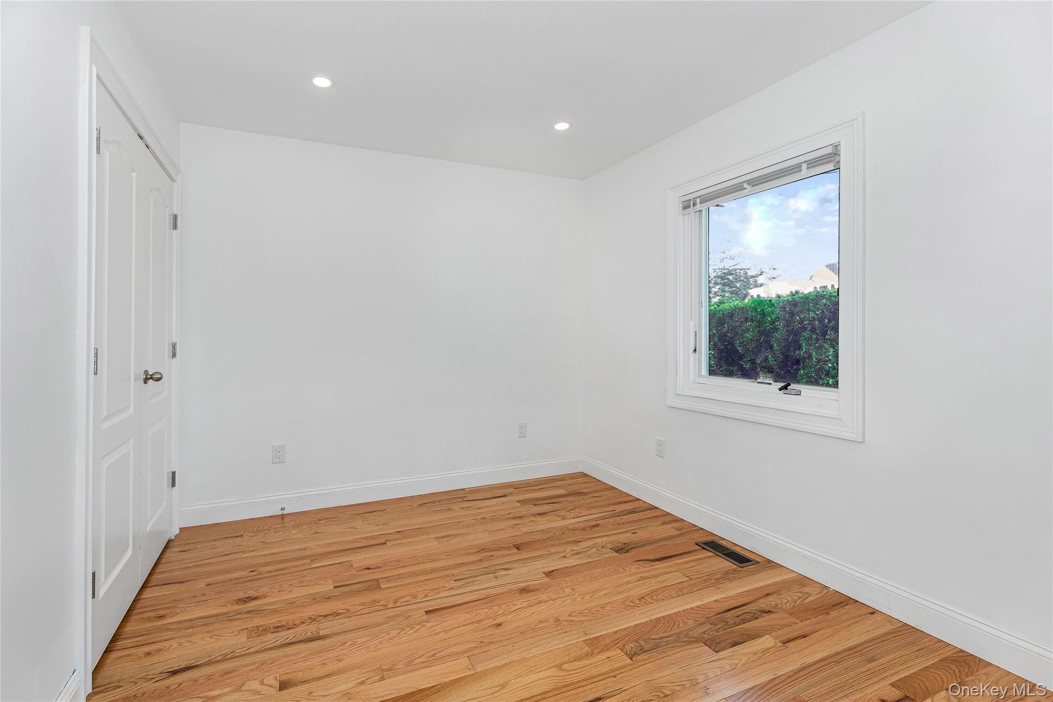 #8 photo, 174 Ashford Avenue, Dobbs Ferry , NY 10522