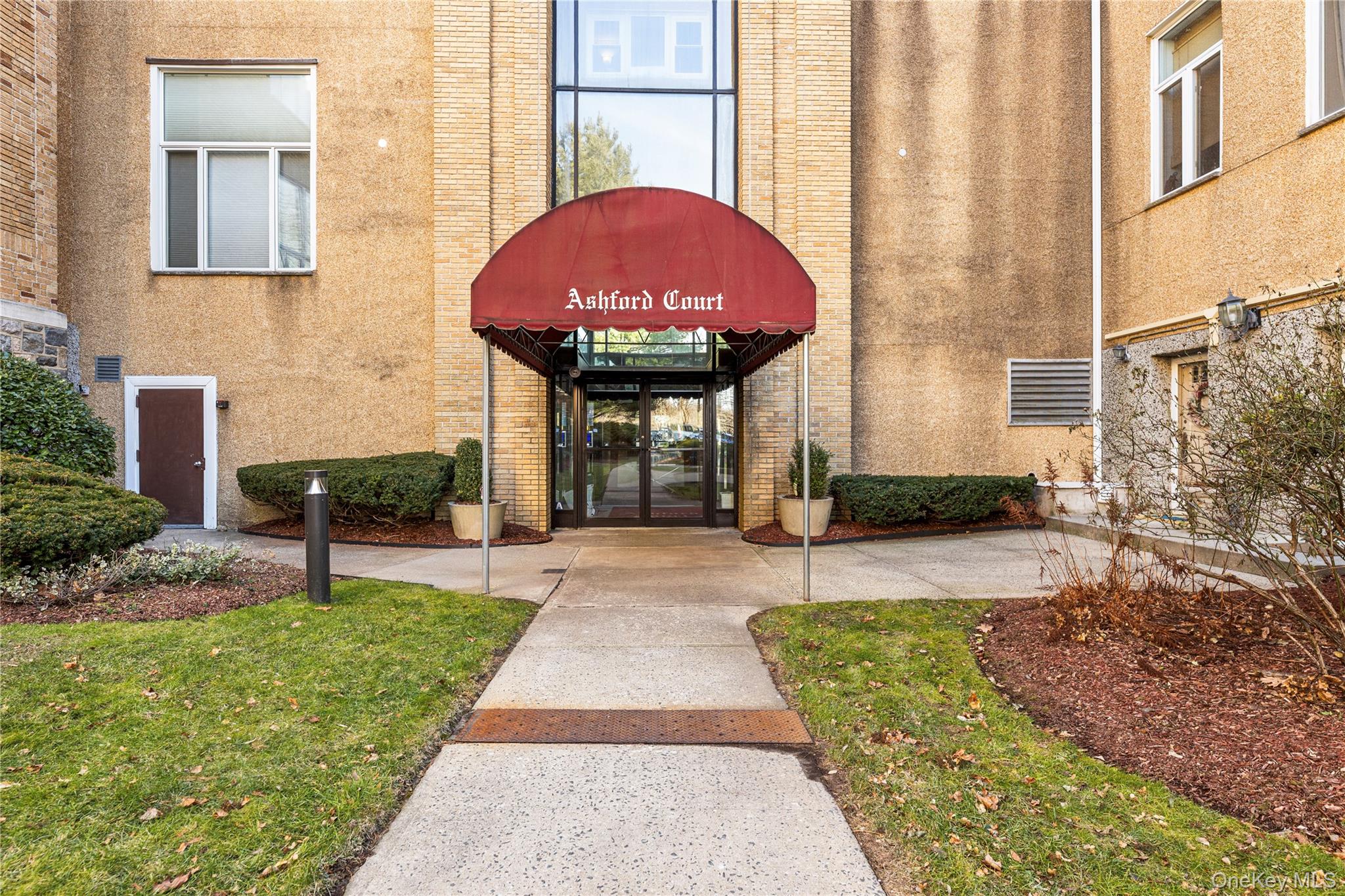 #20 photo, 520 Ashford Avenue, Ardsley , NY 10502