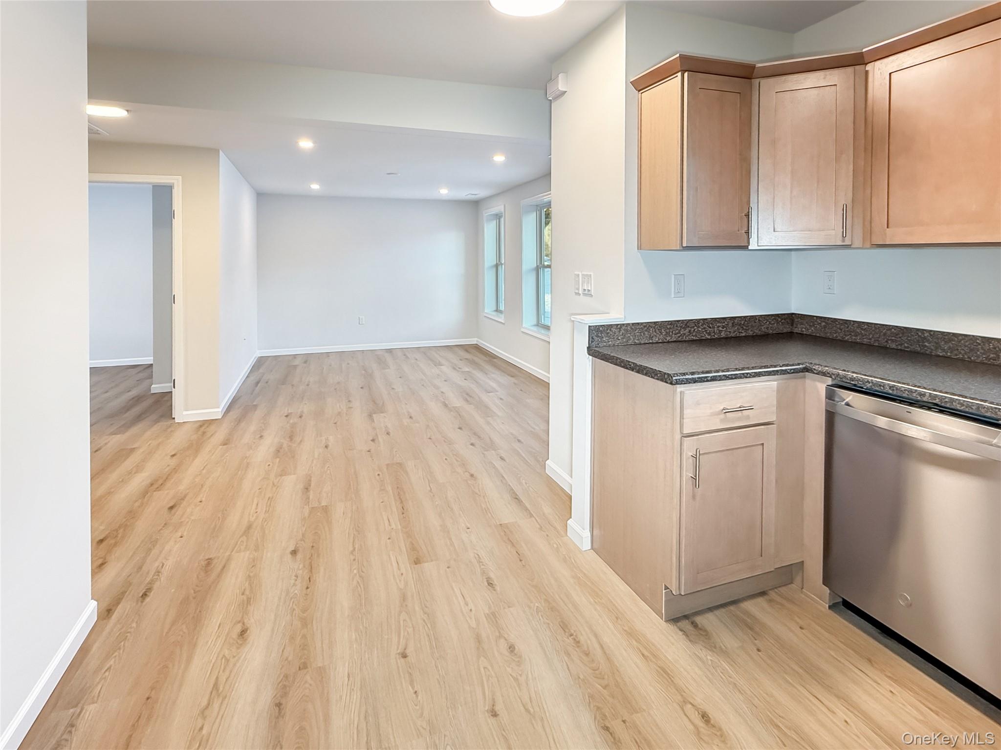 #2 photo, 4332 Albany Post Road, Hyde Park , NY 12538