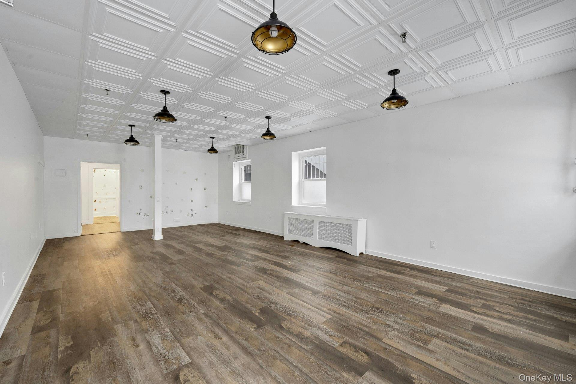 #5 photo, 2094 Boston Post Road, Larchmont , NY 10538