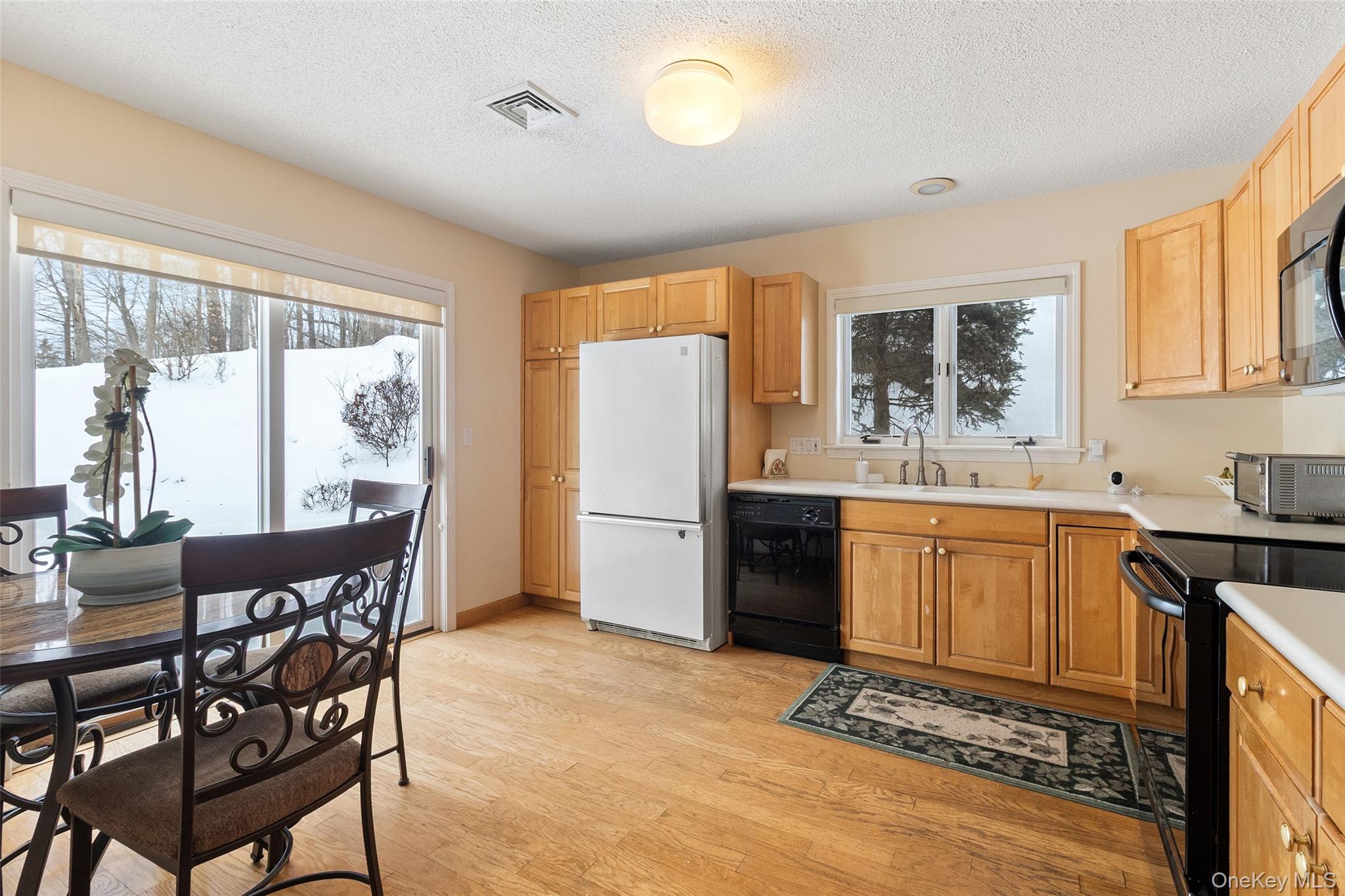 #11 photo, 744 Heritage Hills, Somers , NY 10589