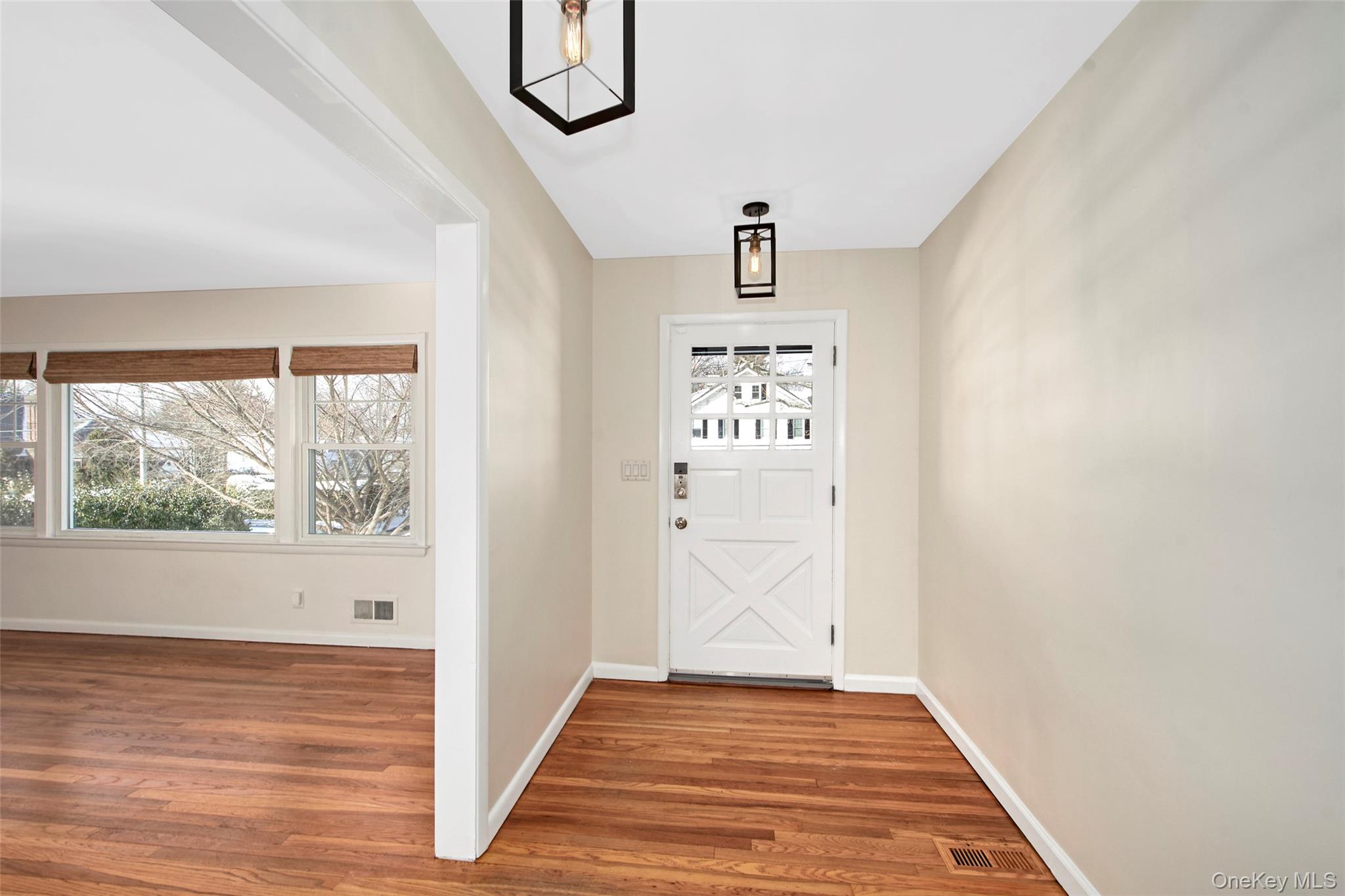 #11 photo, 520 Bleeker Avenue, Mamaroneck , NY 10543