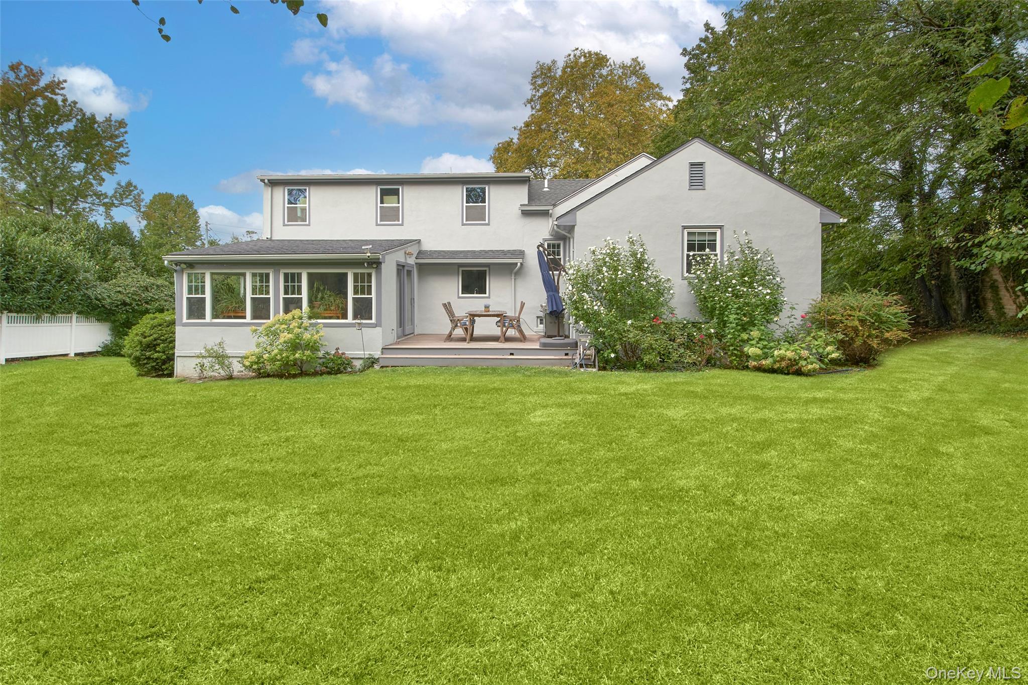 #8 photo, 520 Bleeker Avenue, Mamaroneck , NY 10543