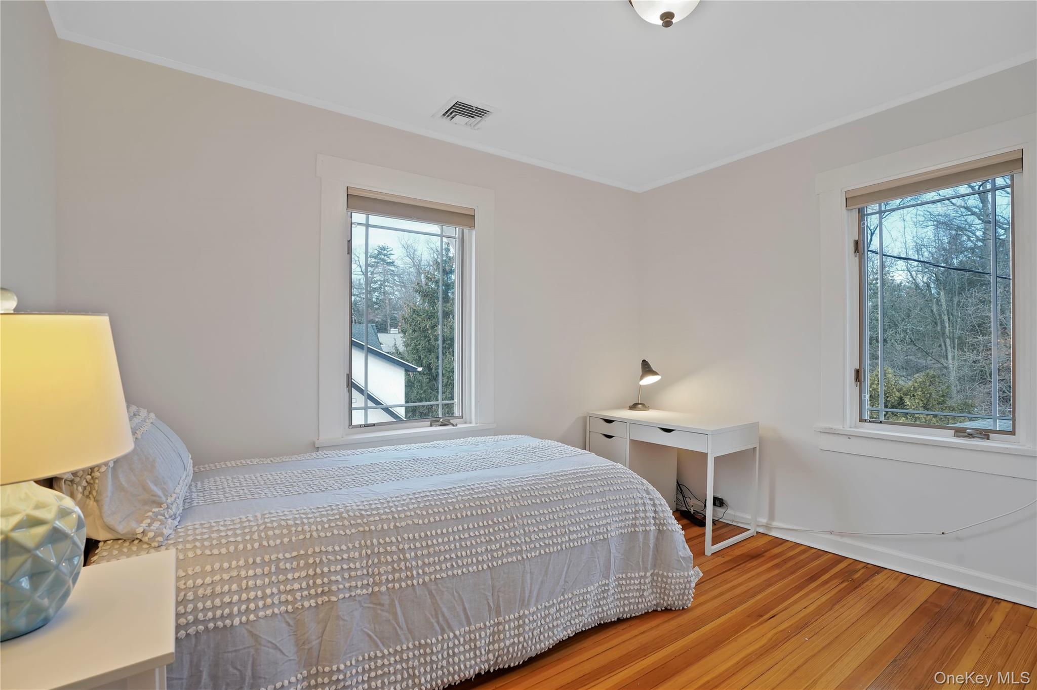 #20 photo, 425 Washington Avenue, Pelham , NY 10803