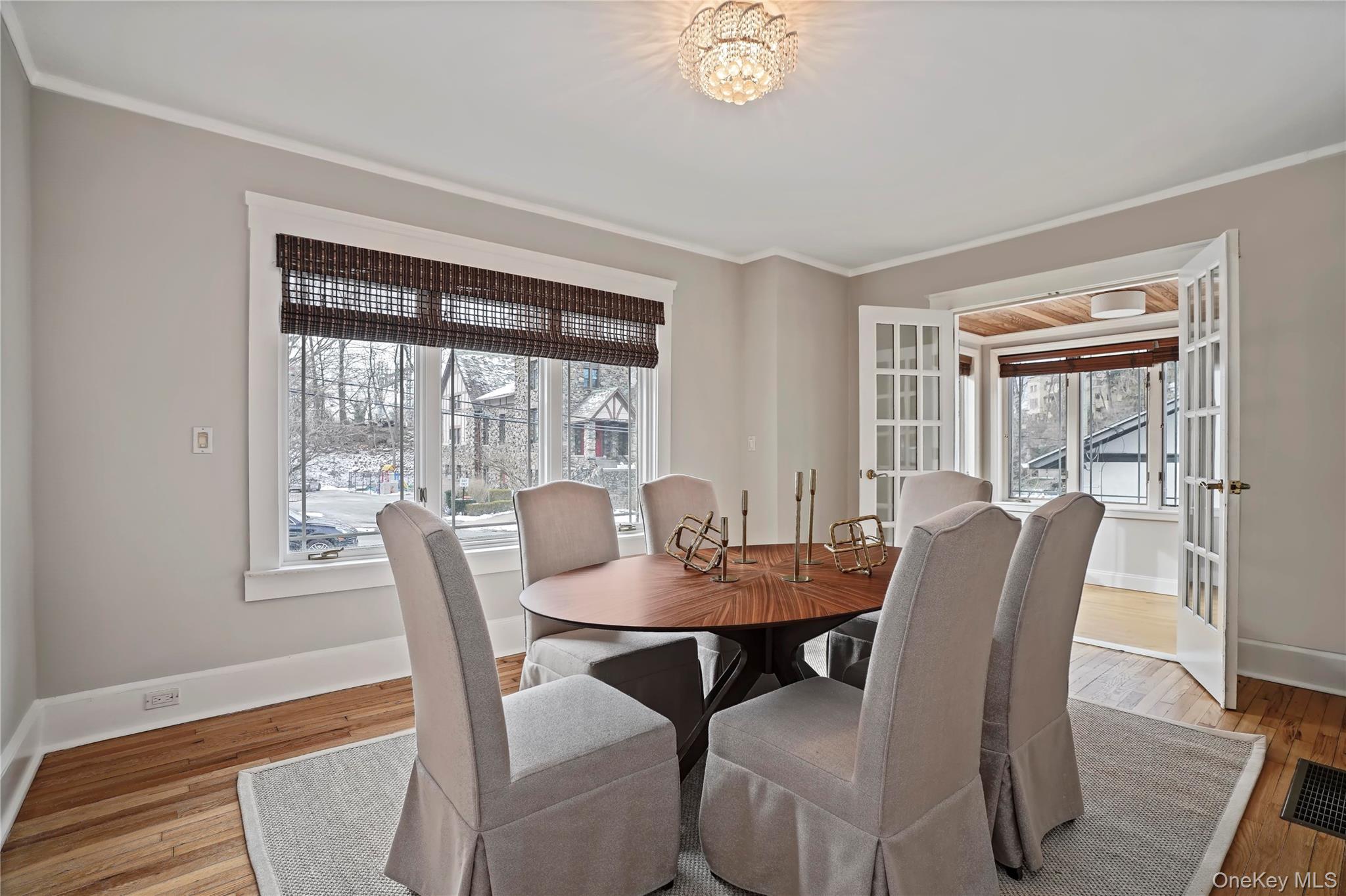 #6 photo, 425 Washington Avenue, Pelham , NY 10803