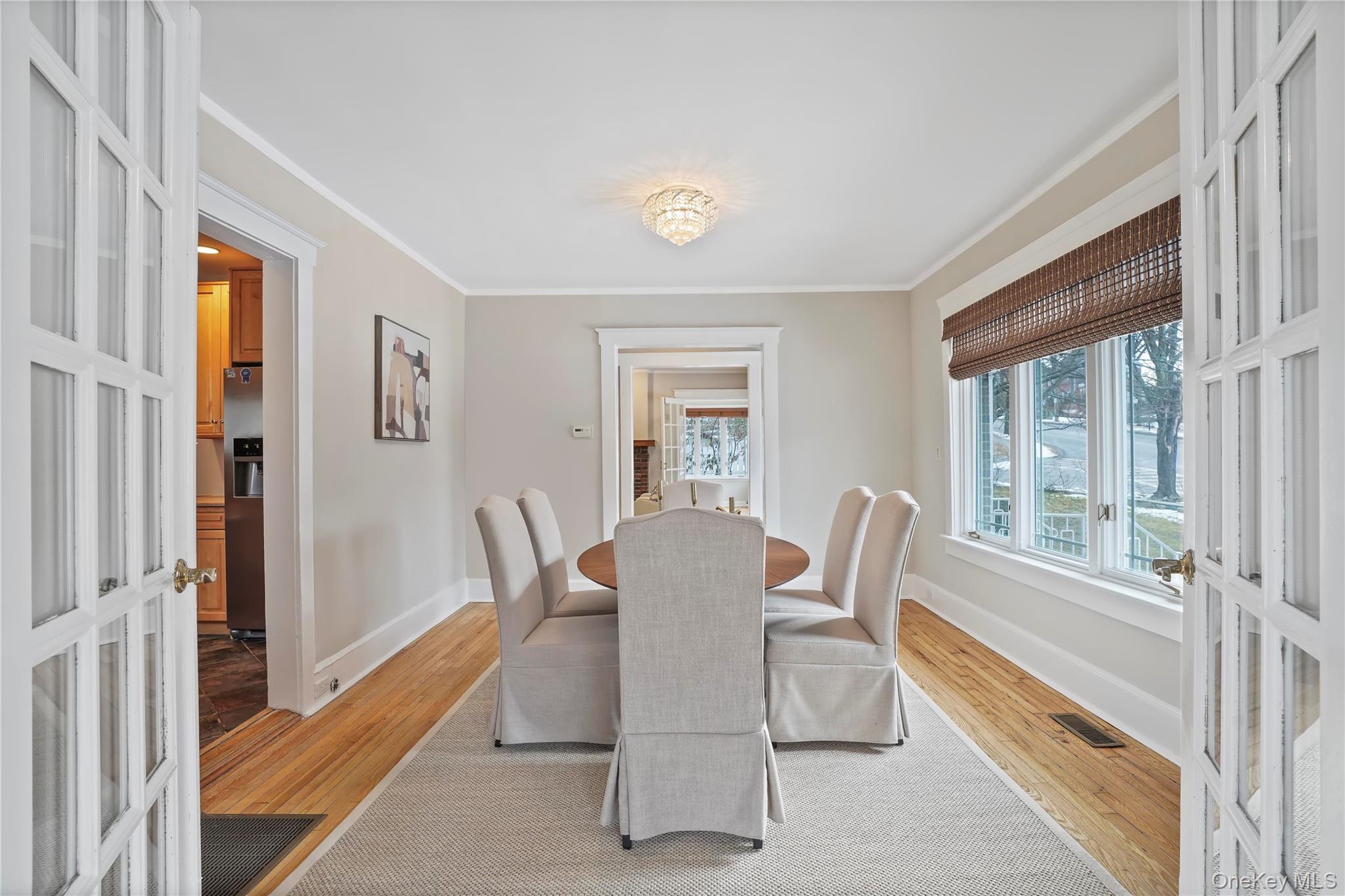 #8 photo, 425 Washington Avenue, Pelham , NY 10803