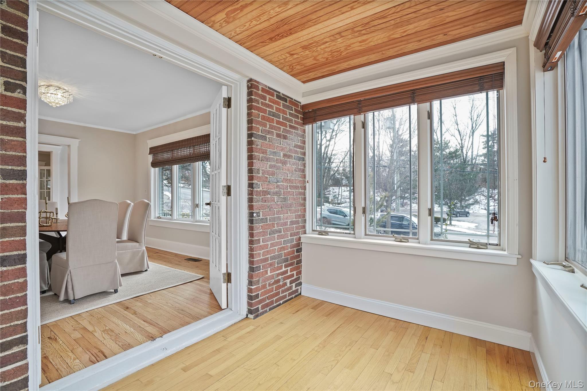 #9 photo, 425 Washington Avenue, Pelham , NY 10803