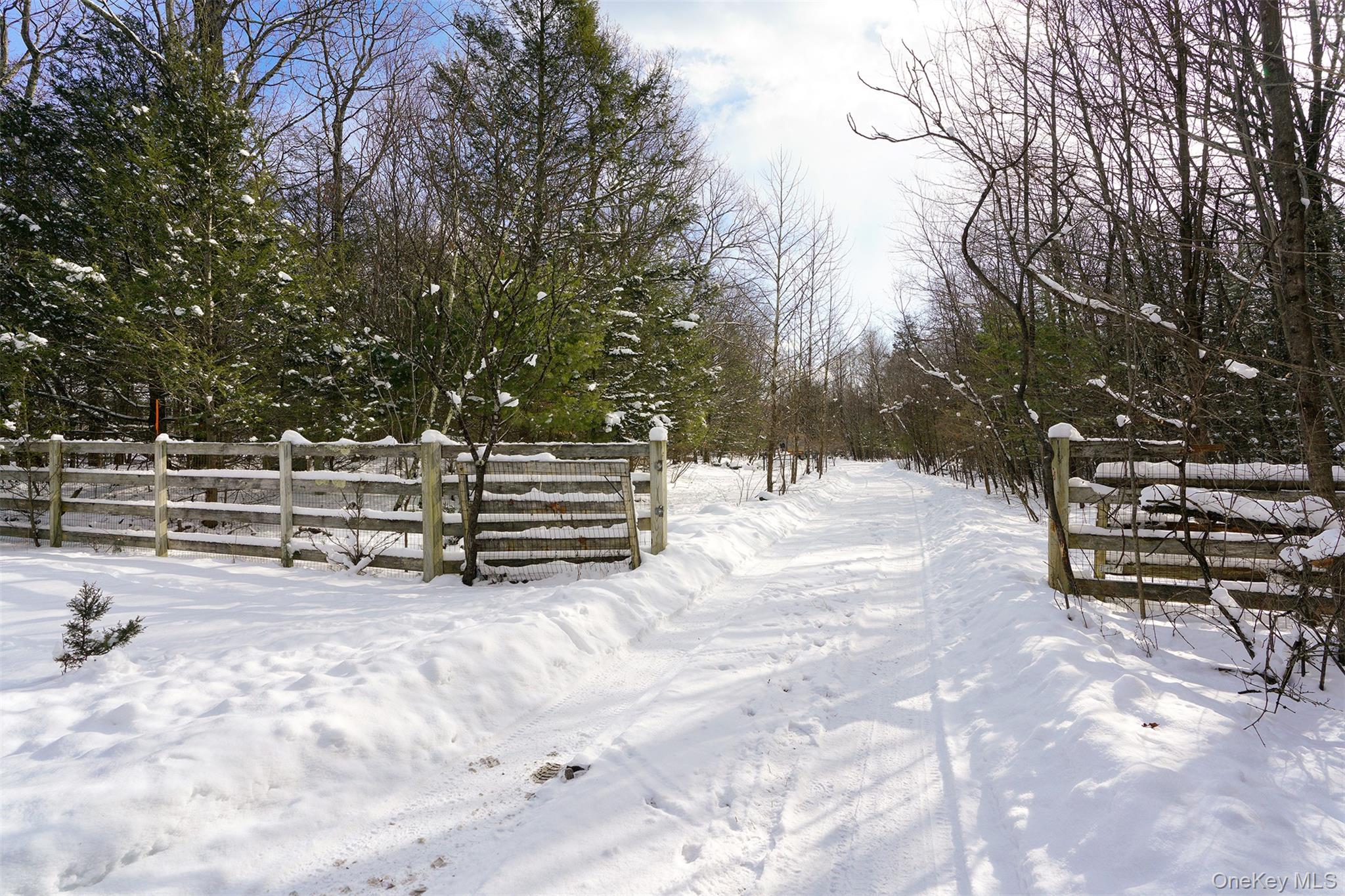 #2 photo, 65 Cobble Creek Road, Saugerties , NY 12477