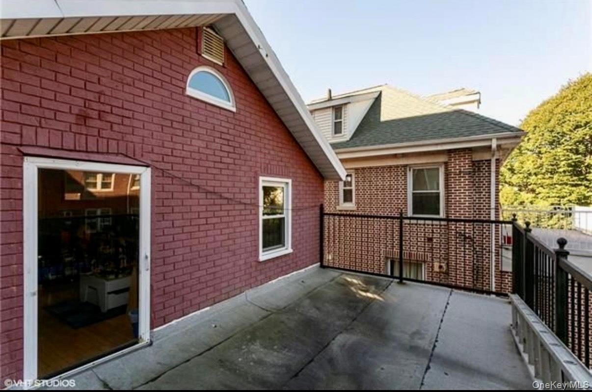 #8 photo, 133 W 195th Street, Bronx , NY 10468