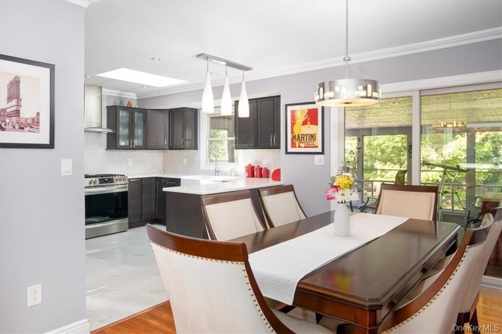 #8 photo, 1 N Amundsen Lane, Airmont , NY 10901