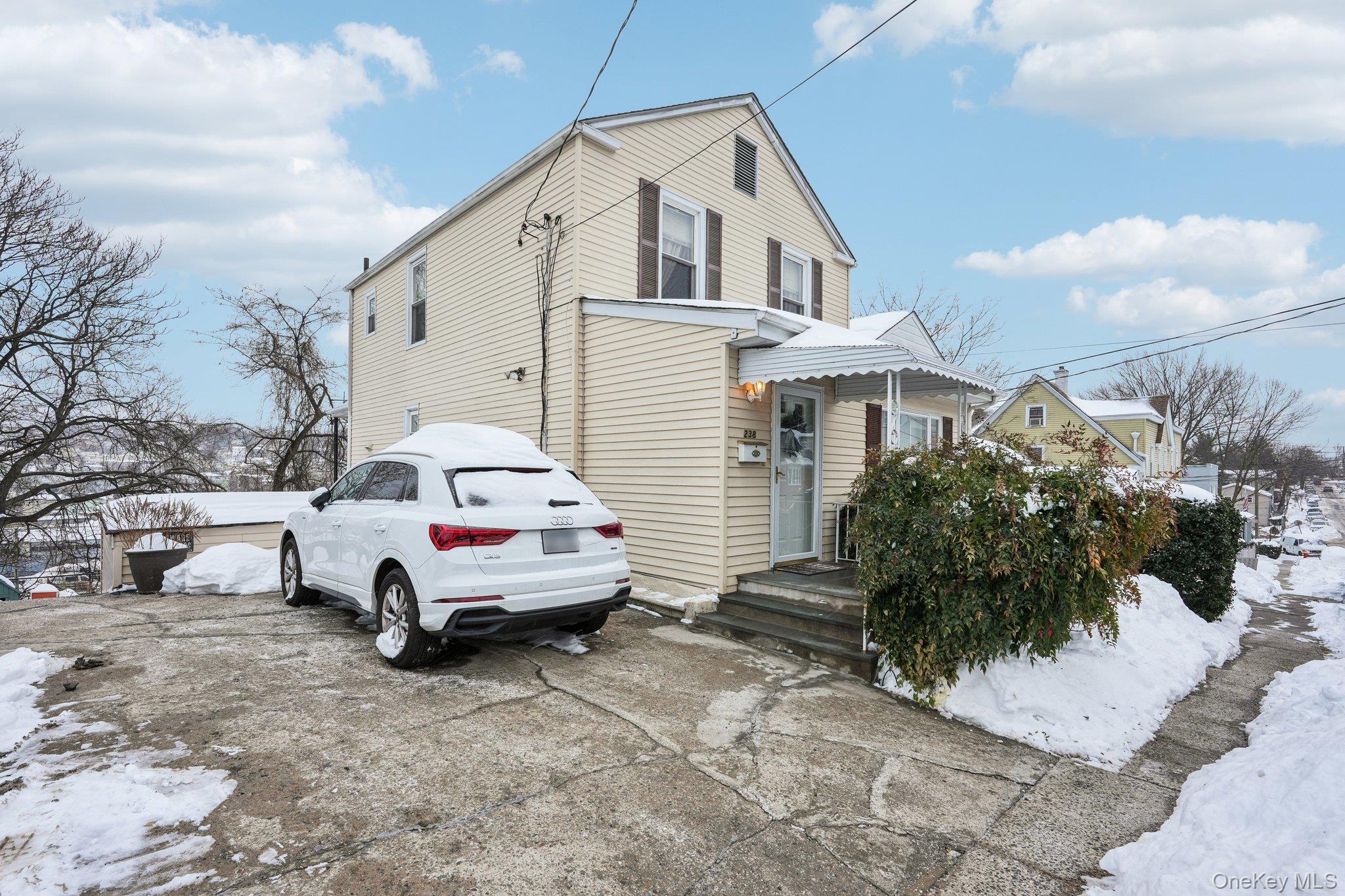 #2 photo, 238 Woodland Avenue, Yonkers , NY 10703