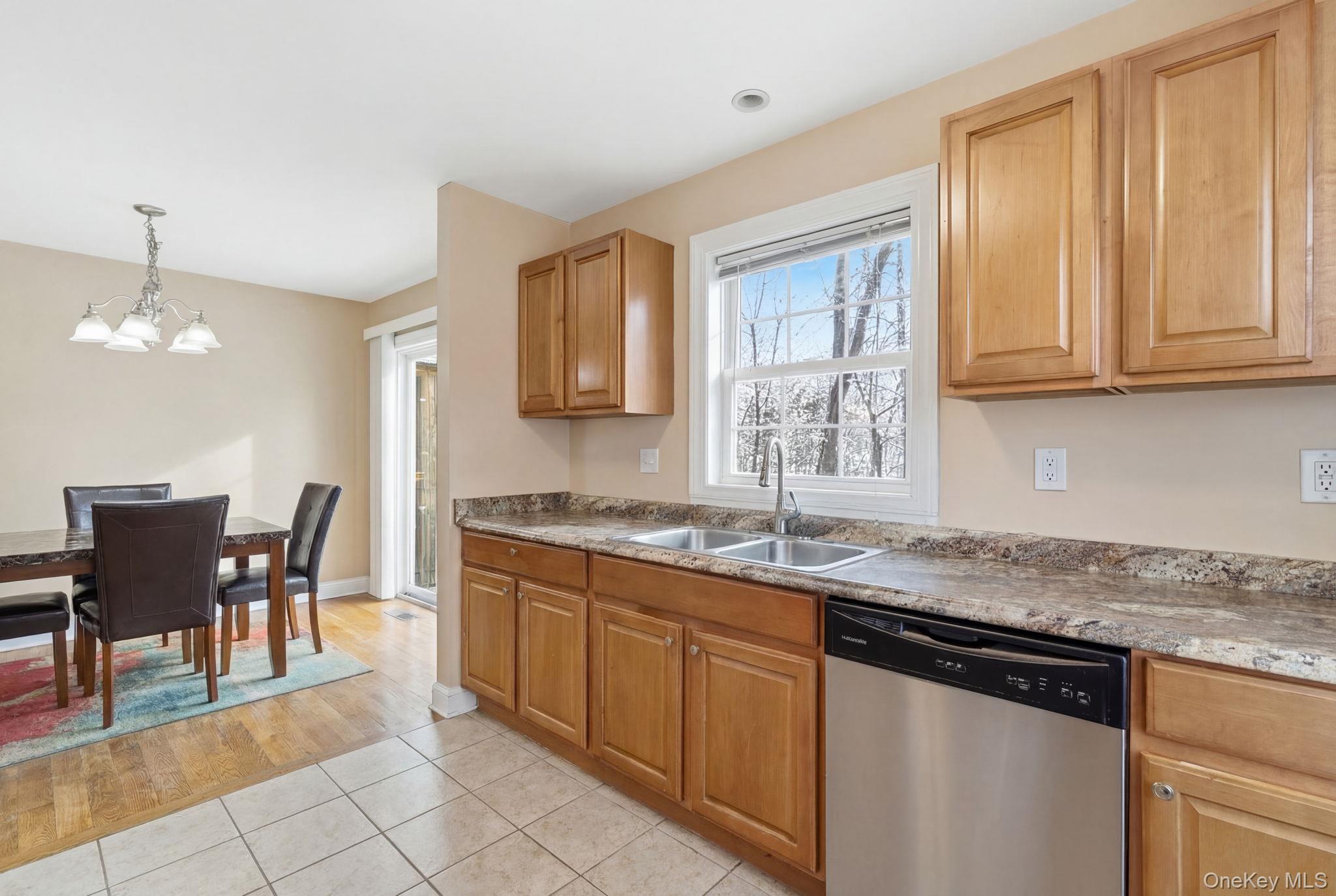 #3 photo, 60 Wenliss Terrace, Wappingers Falls , NY 12590