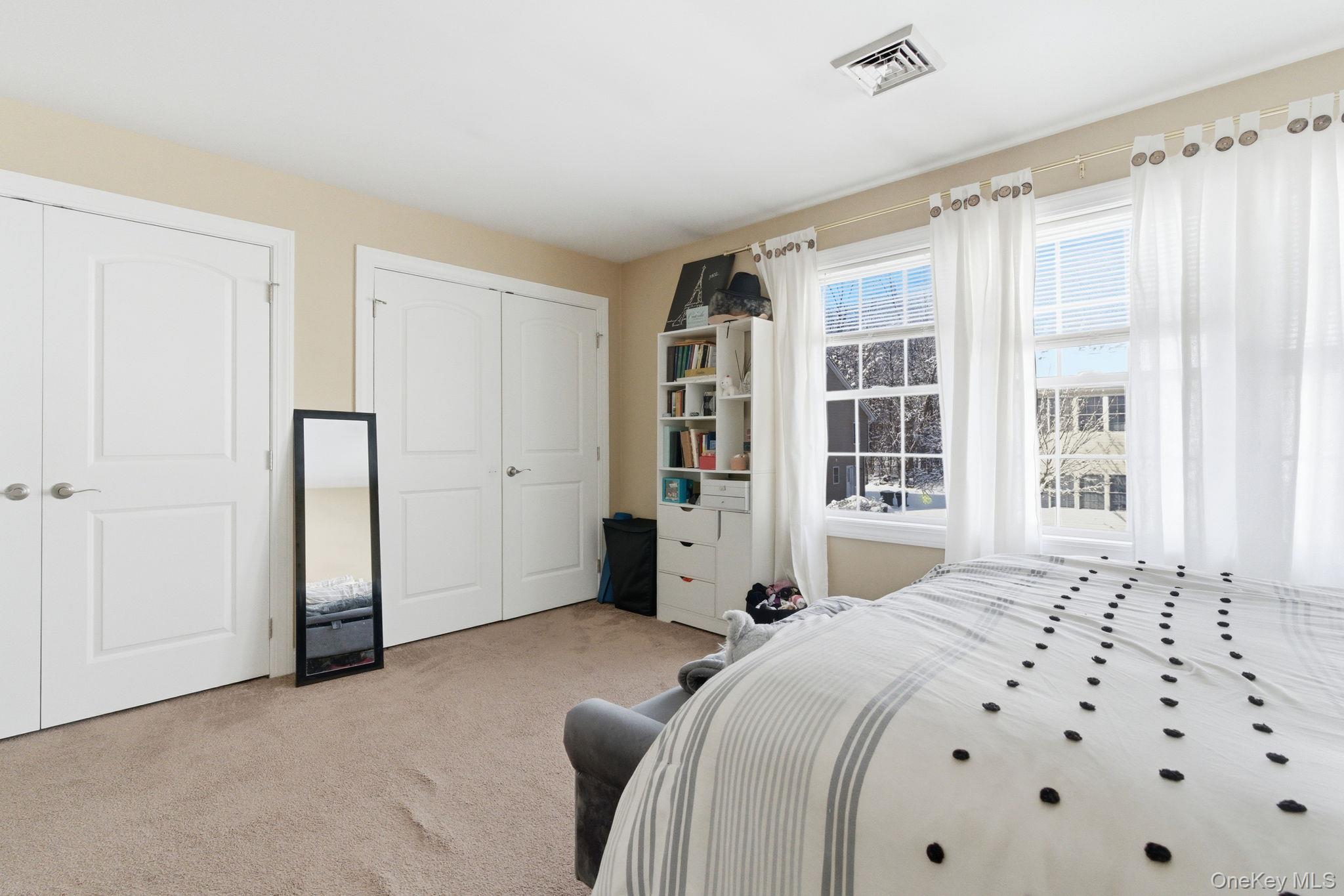 #6 photo, 60 Wenliss Terrace, Wappingers Falls , NY 12590