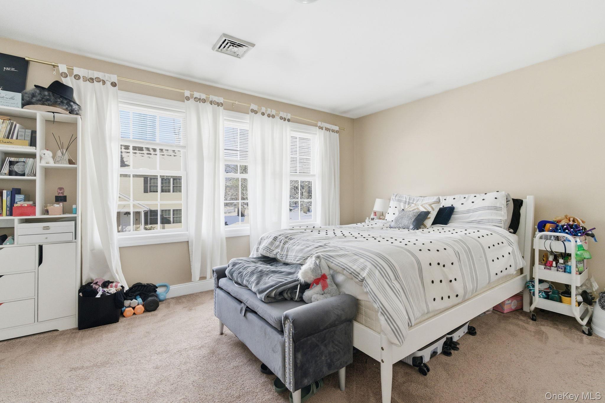 #7 photo, 60 Wenliss Terrace, Wappingers Falls , NY 12590