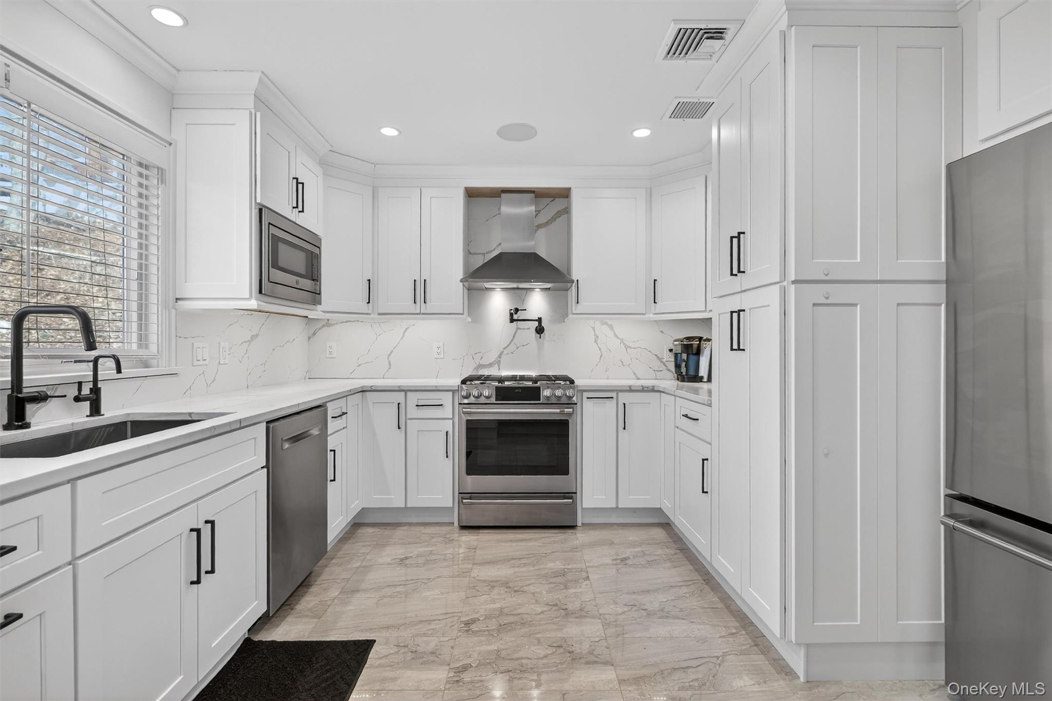 #5 photo, 200 S Bedford Road, Chappaqua , NY 10514