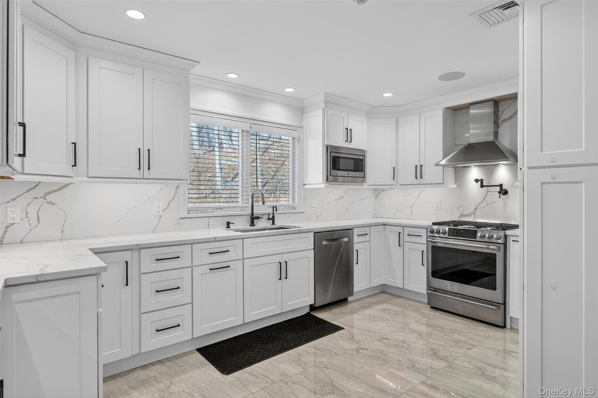 #6 photo, 200 S Bedford Road, Chappaqua , NY 10514