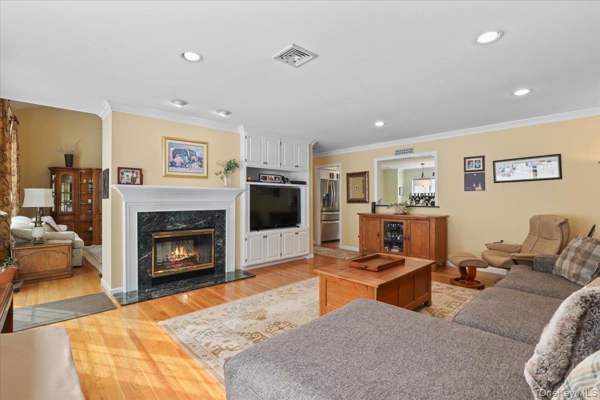 #13 photo, 54 Driftwood, Somers , NY 10589