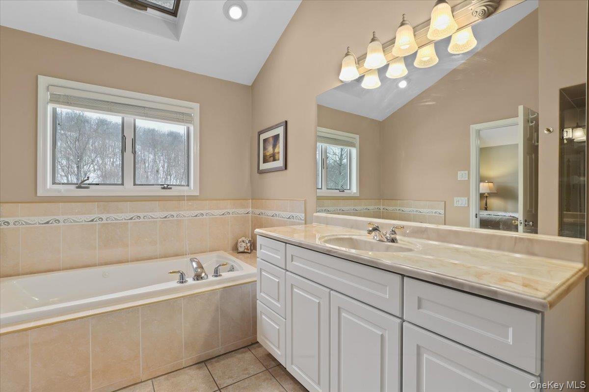 #17 photo, 54 Driftwood, Somers , NY 10589