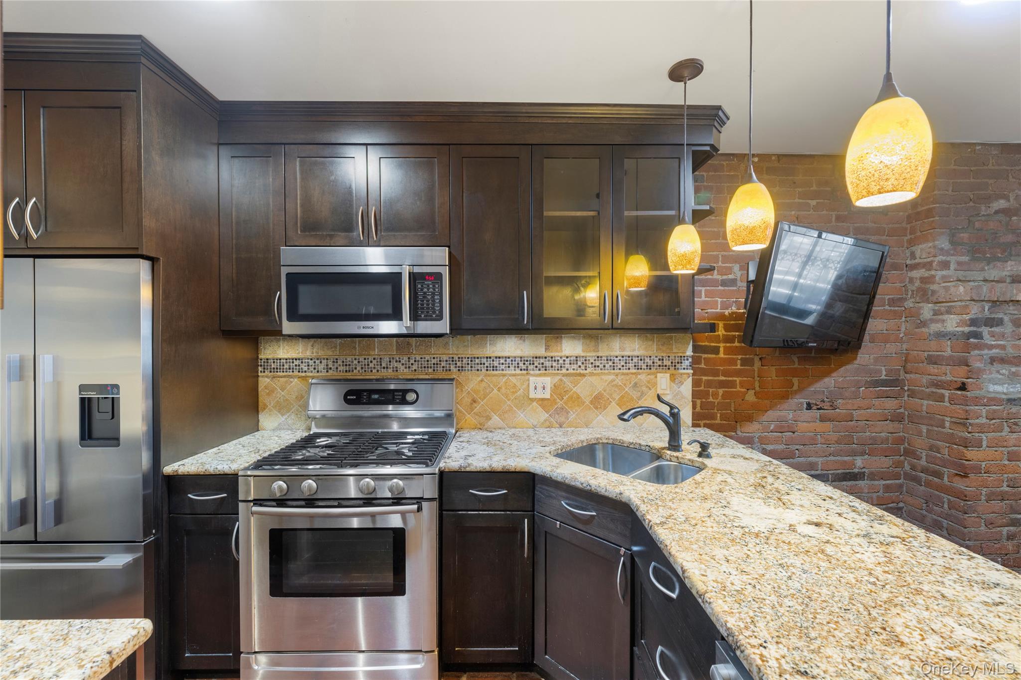 #2 photo, 117 W 82nd Street, New York (Manhattan) , NY 10024