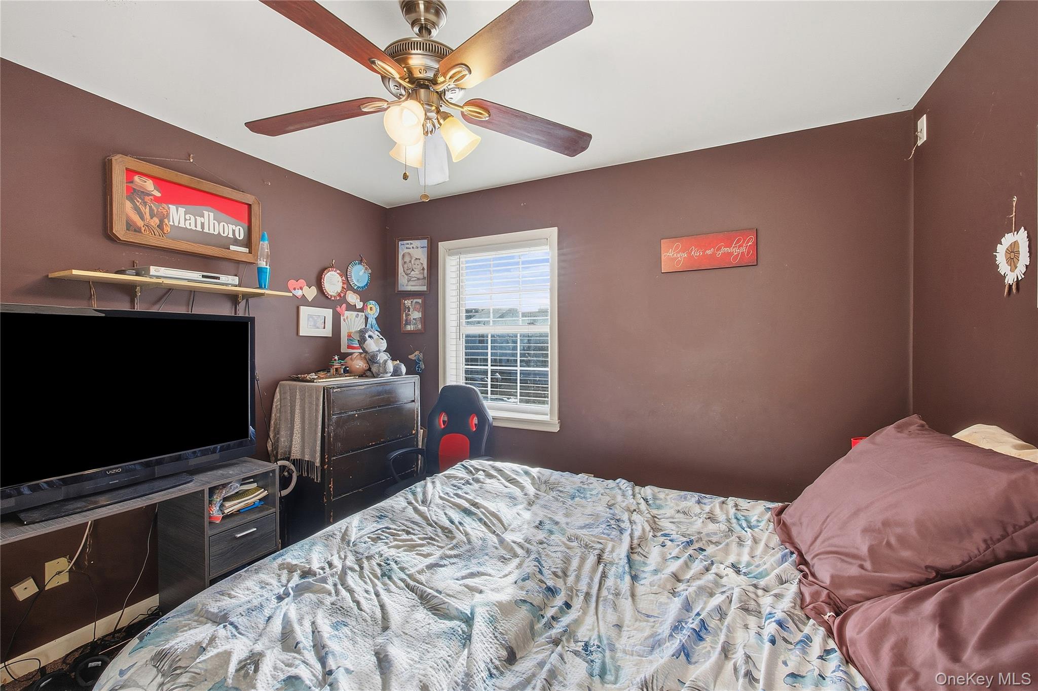 #12 photo, 1191 E 3rd Avenue, Bay Shore , NY 11706