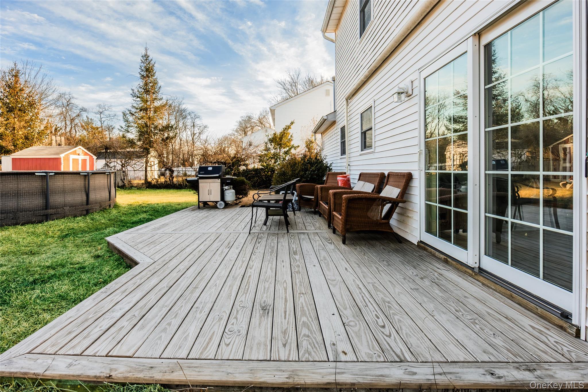 #20 photo, 1191 E 3rd Avenue, Bay Shore , NY 11706