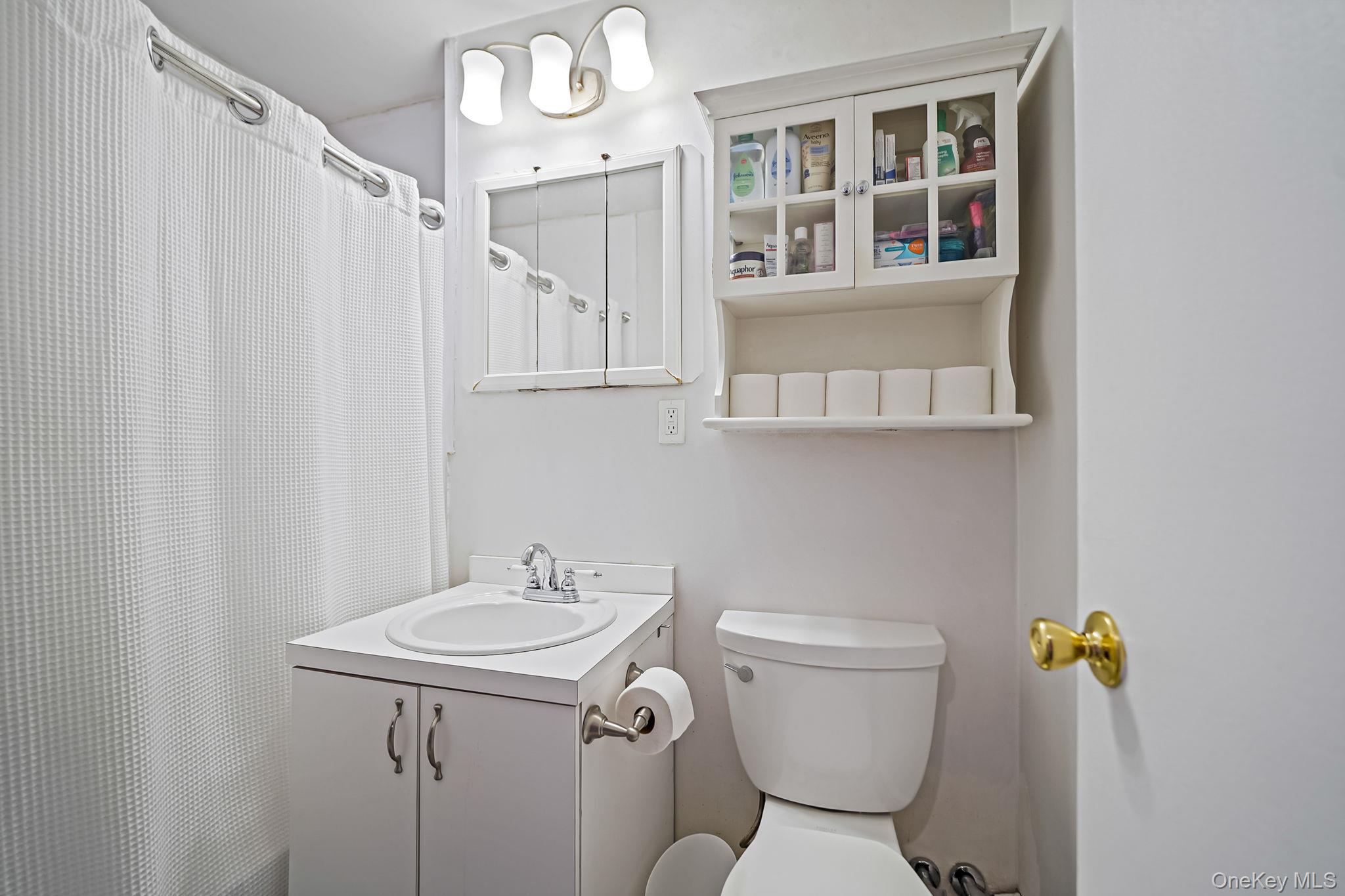 #12 photo, 460 old town Road, Port Jefferson Station , NY 11776