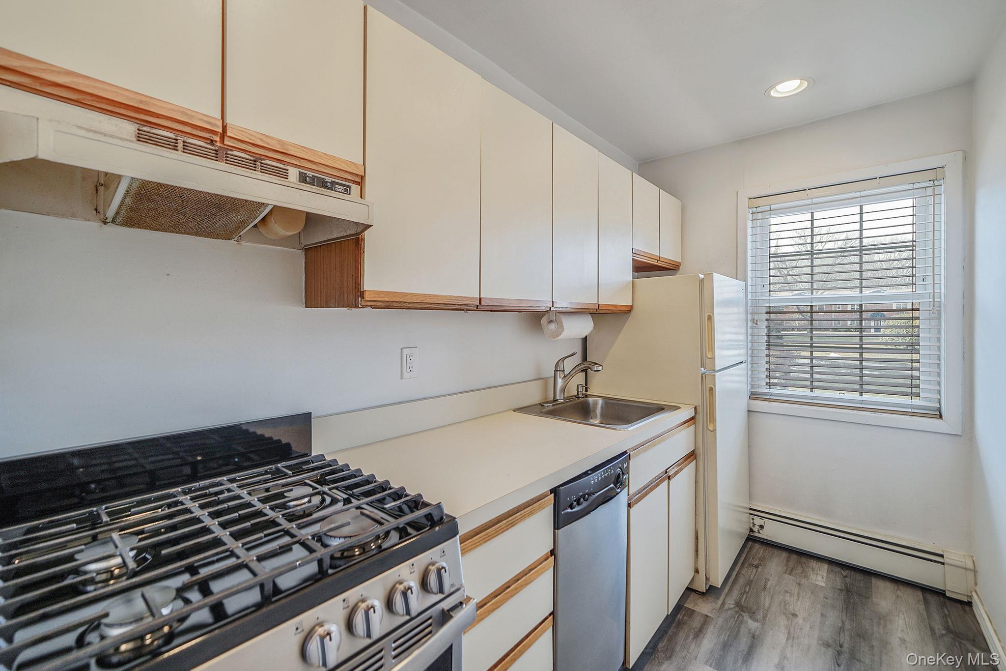 #7 photo, 460 old town Road, Port Jefferson Station , NY 11776