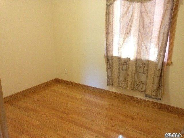 #4 photo, 43-15 222nd Street, Bayside , NY 11361