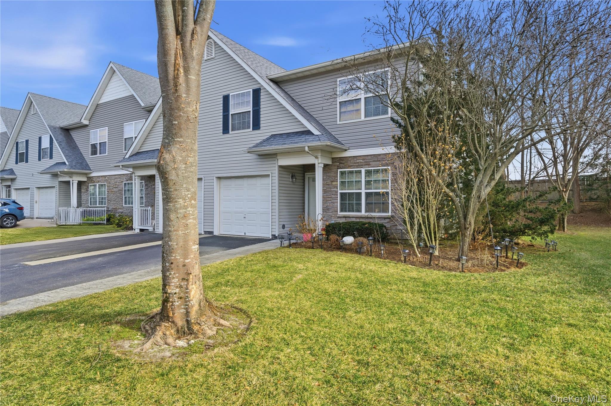 #3 photo, 307 Medea Way, Central Islip , NY 11722