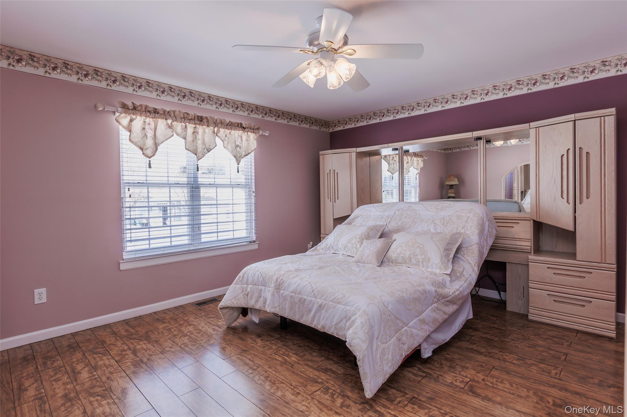 #11 photo, 38 Gettysburg Drive, Port Jefferson Station , NY 11776