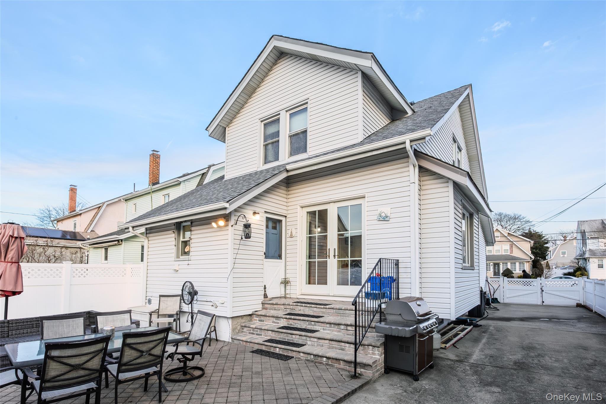 #20 photo, 152 Rockaway Parkway, Valley Stream , NY 11580