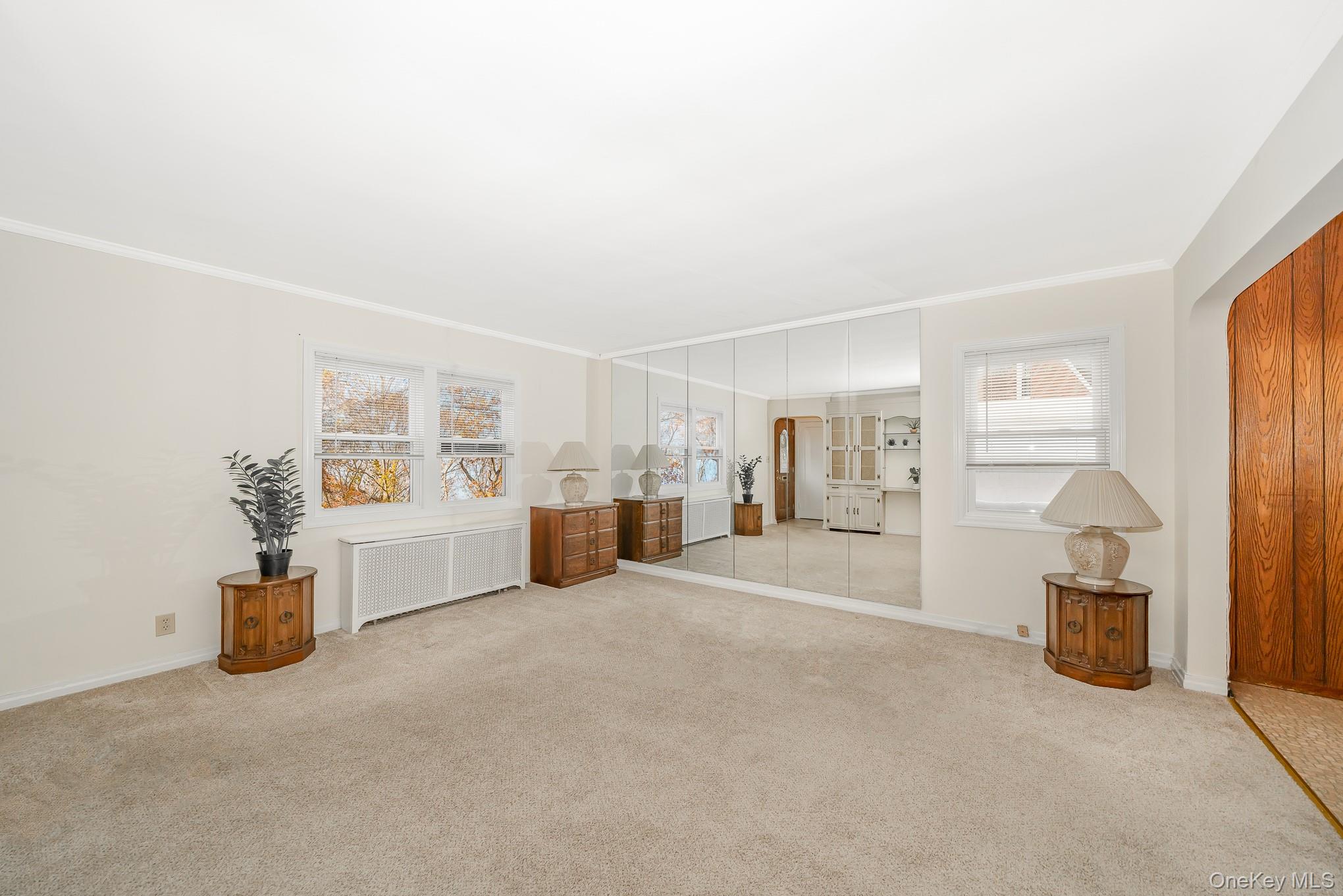 #5 photo, 2 Parkview Place, Elmont , NY 11003