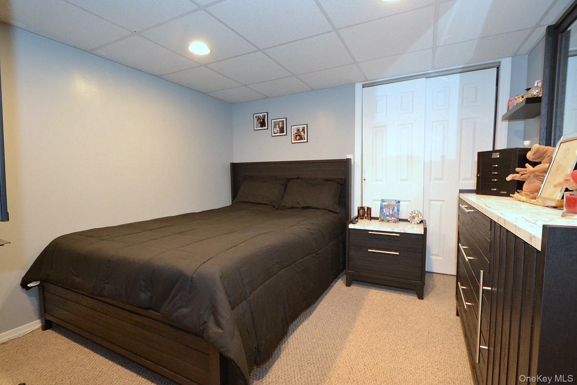 #15 photo, 9 Tory Court, Holbrook , NY 11741