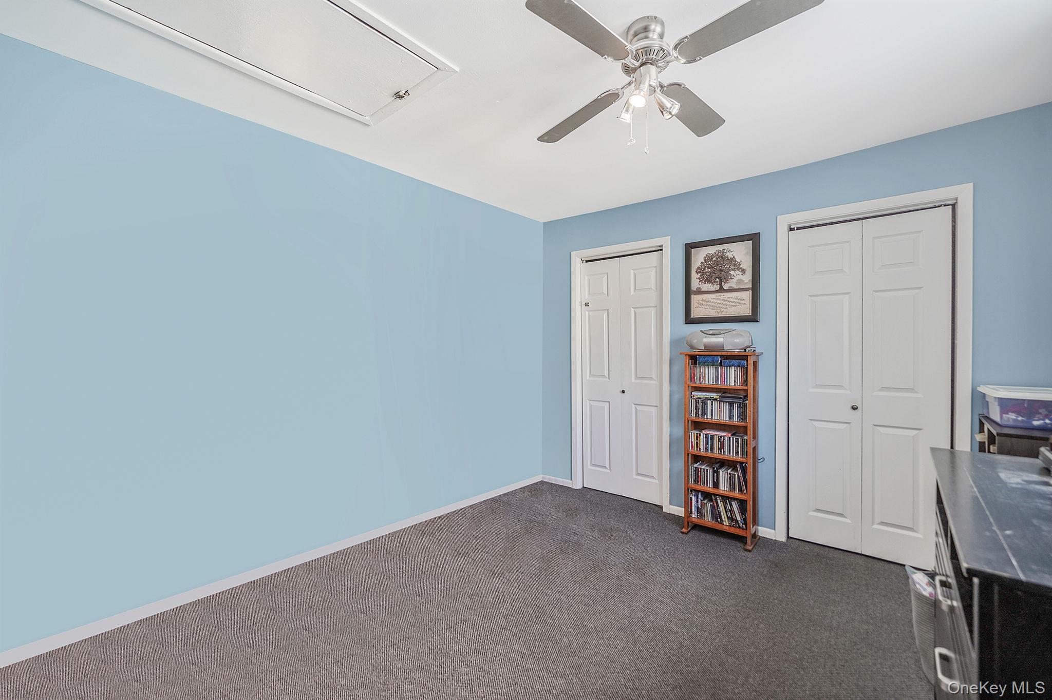 #18 photo, 68 Sequoia Way, Holbrook , NY 11741